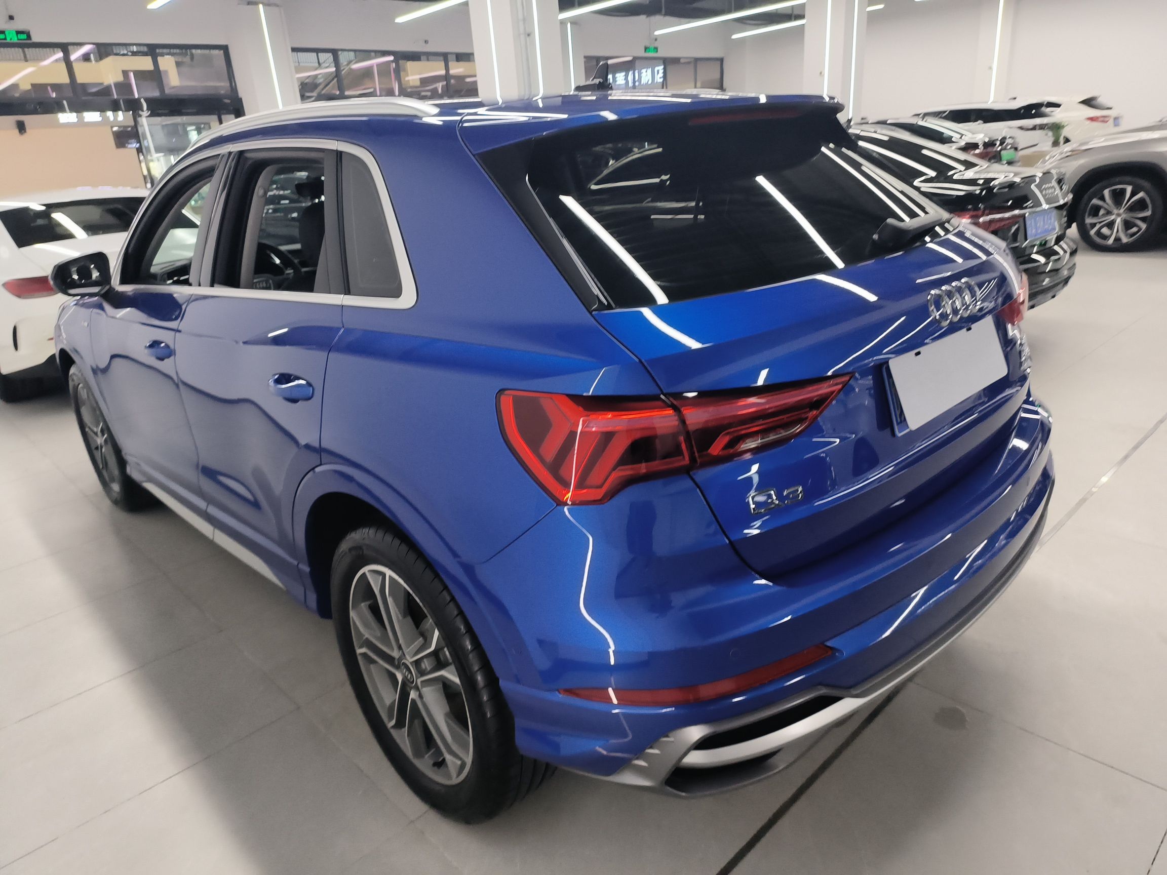 奥迪Q3 2022款 40 TFSI 时尚动感型