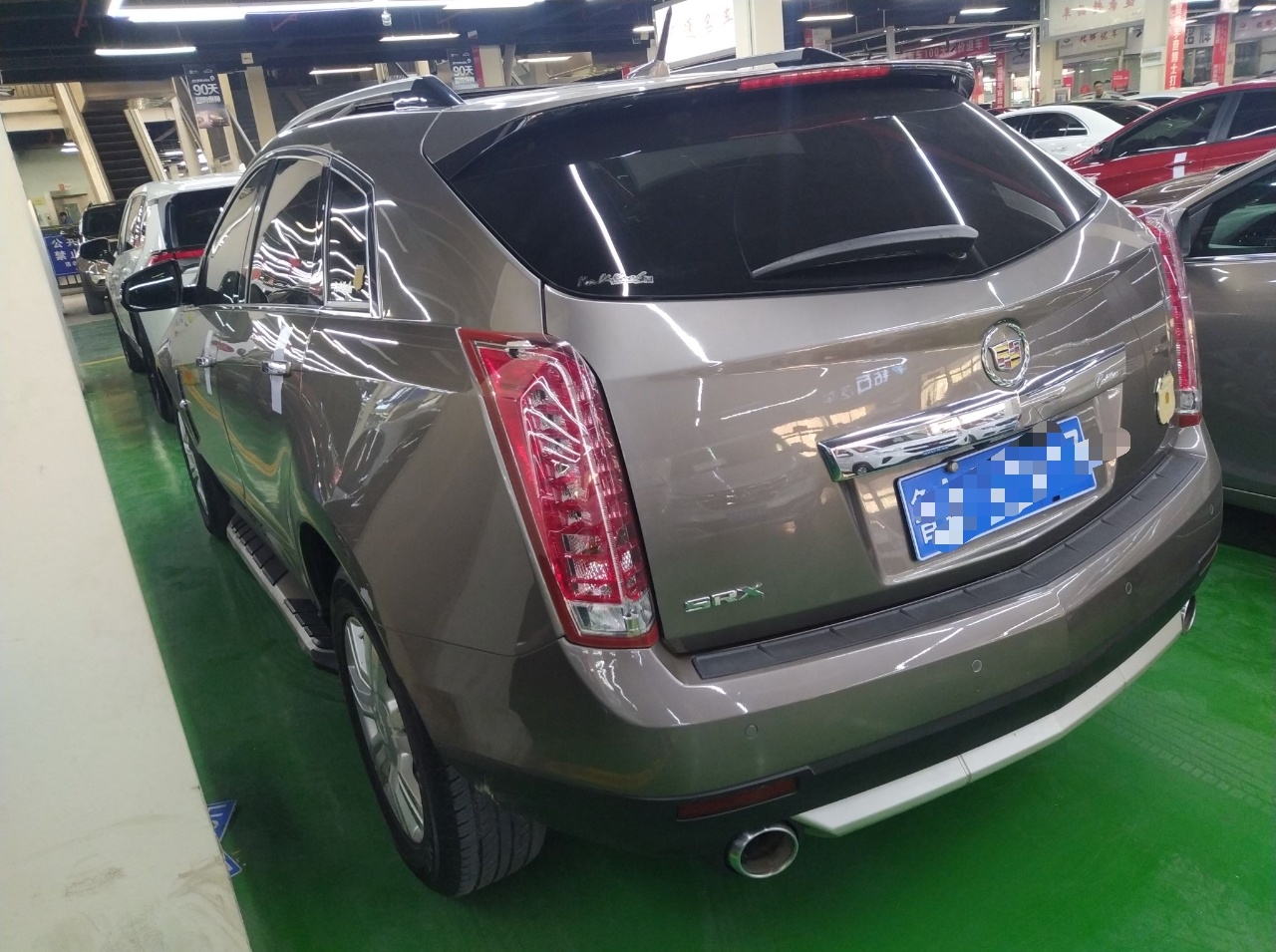 凯迪拉克SRX 2012款 3.0L 精英型(进口)