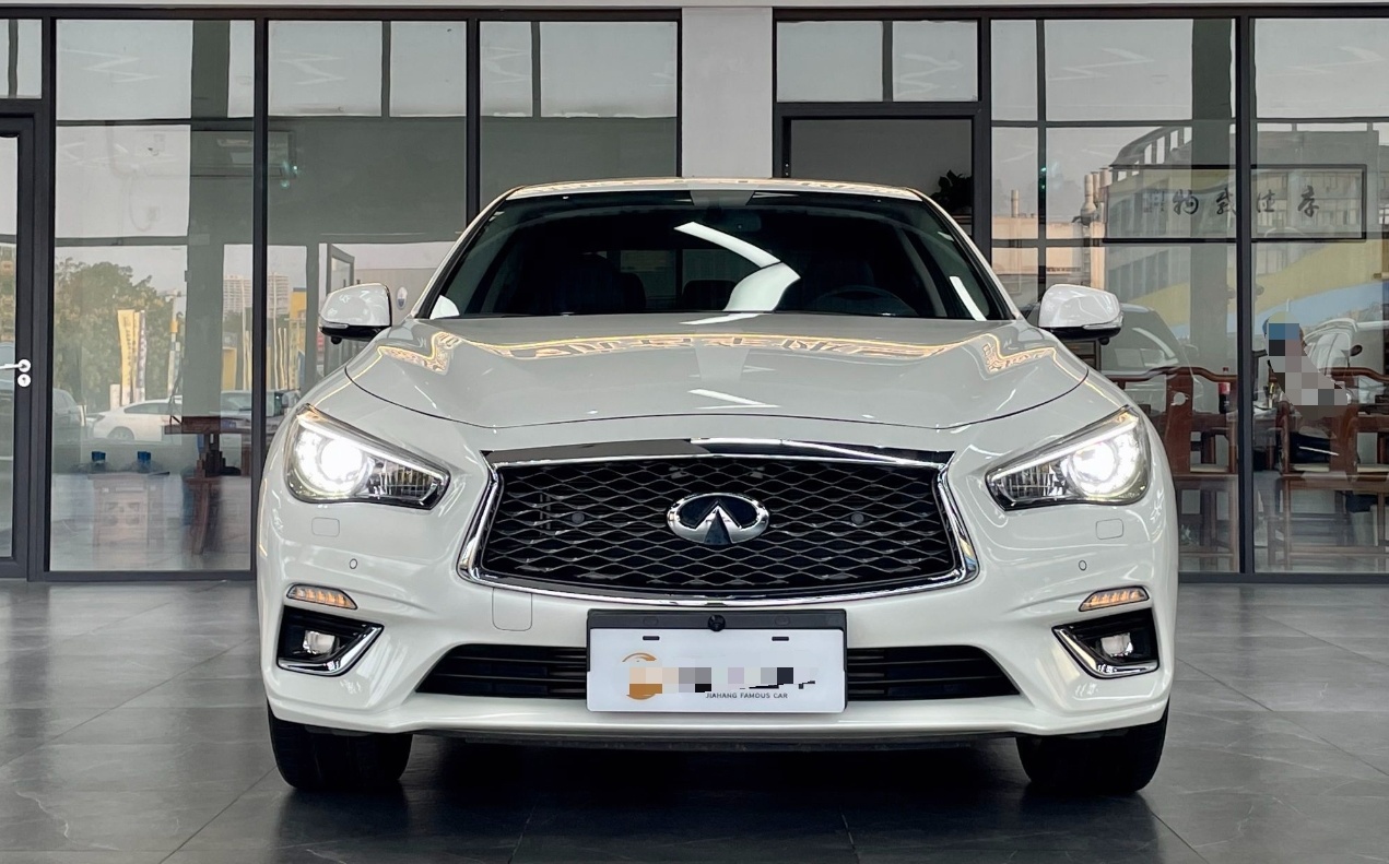 英菲尼迪Q50L 2018款 2.0T 逸享版 国VI