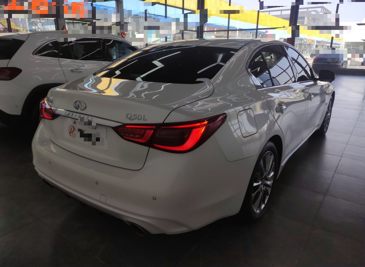 英菲尼迪Q50L 2018款 2.0T 逸享版 国VI
