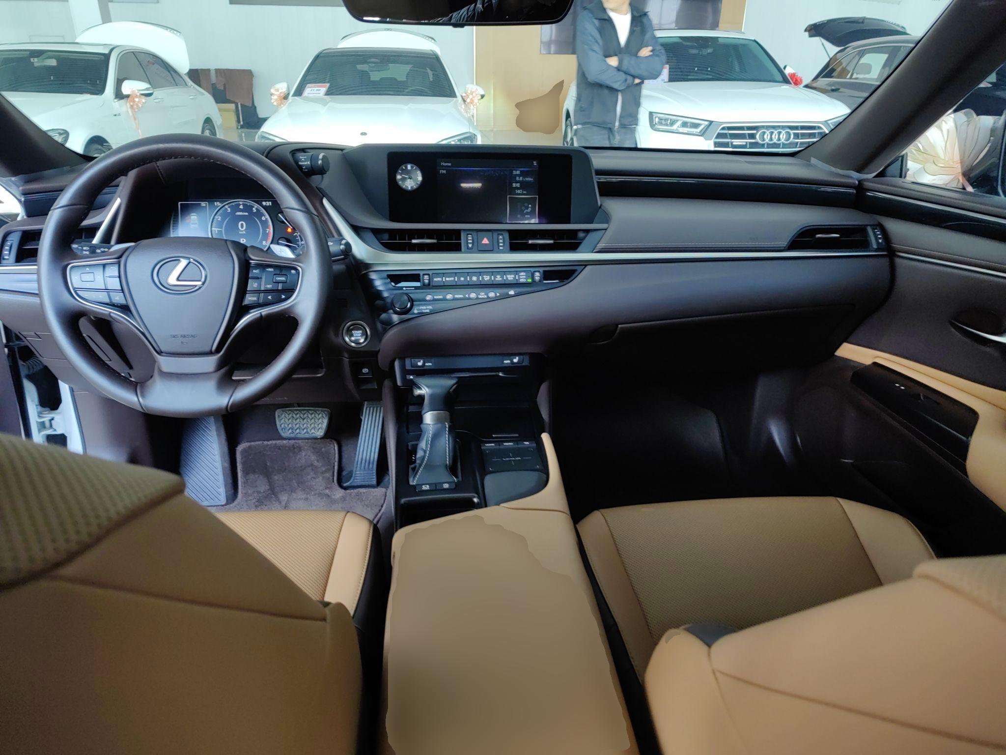 雷克萨斯ES 2018款 200 卓越版 国V