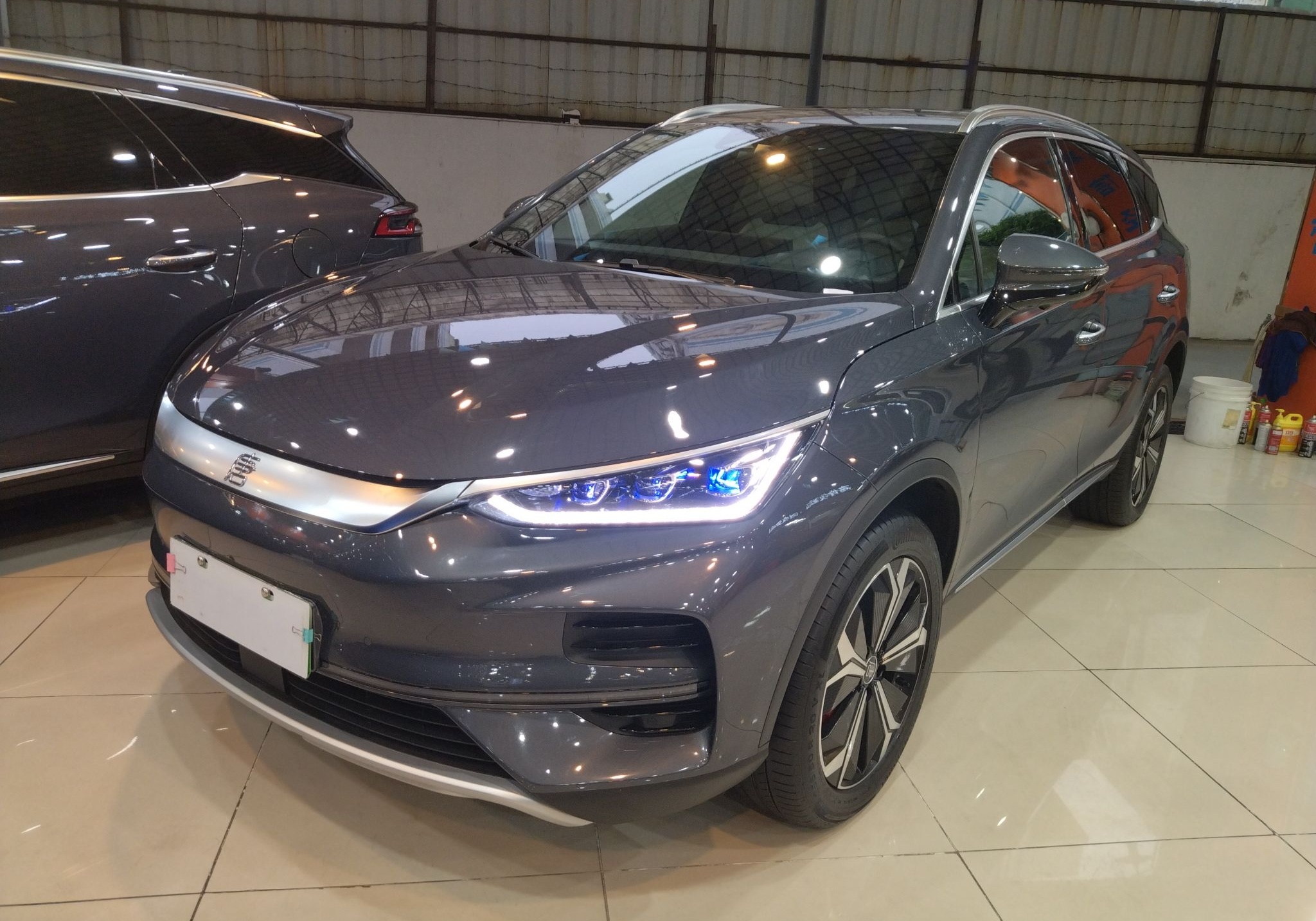 比亚迪 唐新能源 2022款 EV 730KM 尊享型