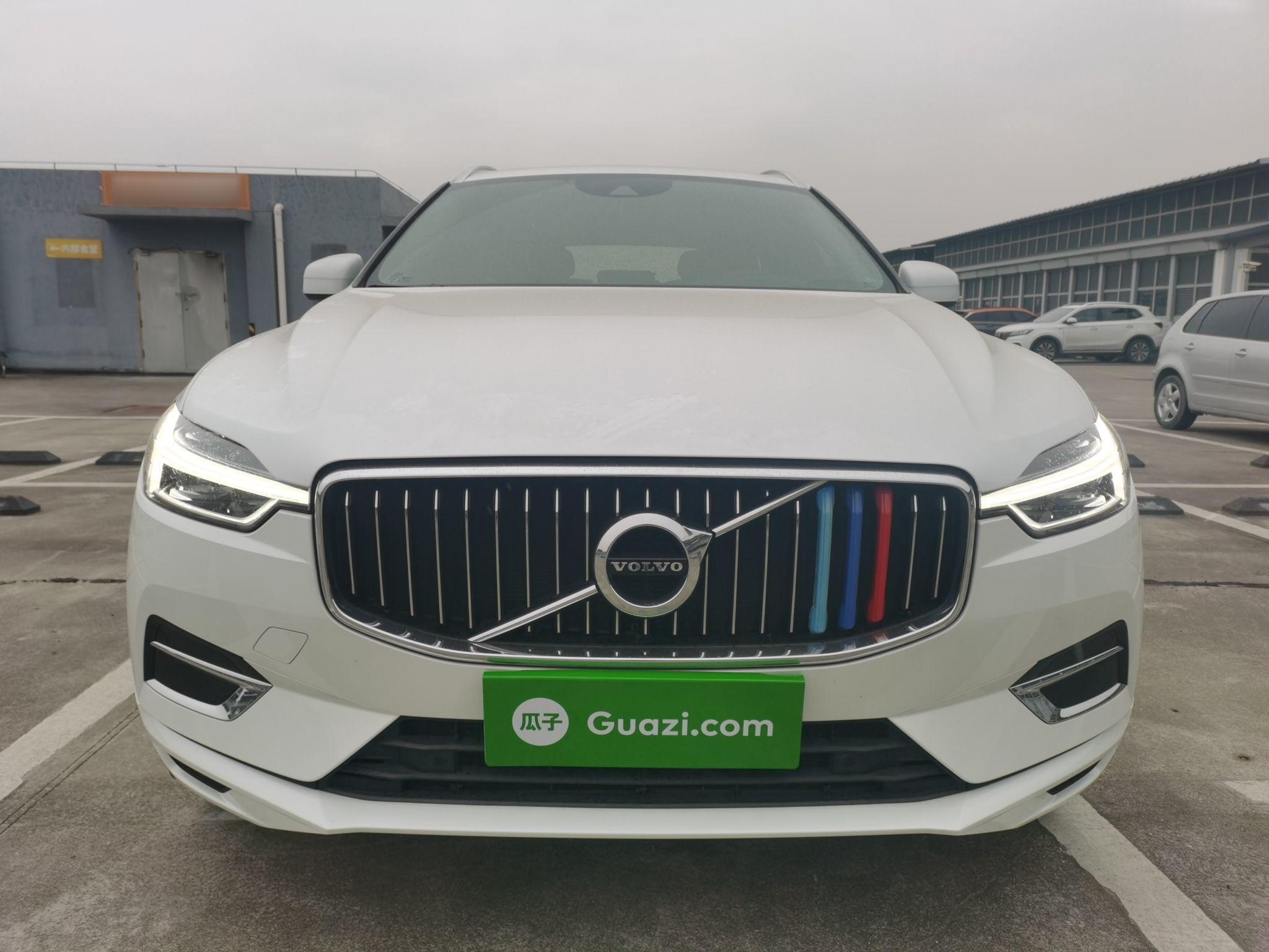 沃尔沃XC60 2020款 T5 四驱智逸豪华版