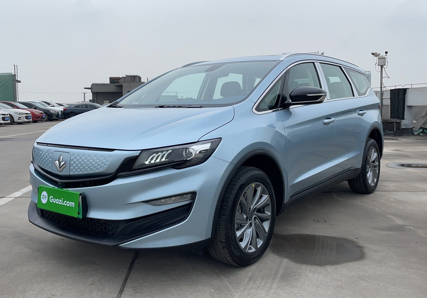 睿蓝汽车 枫叶80V 2022款 PRO 舒享型标准续航版