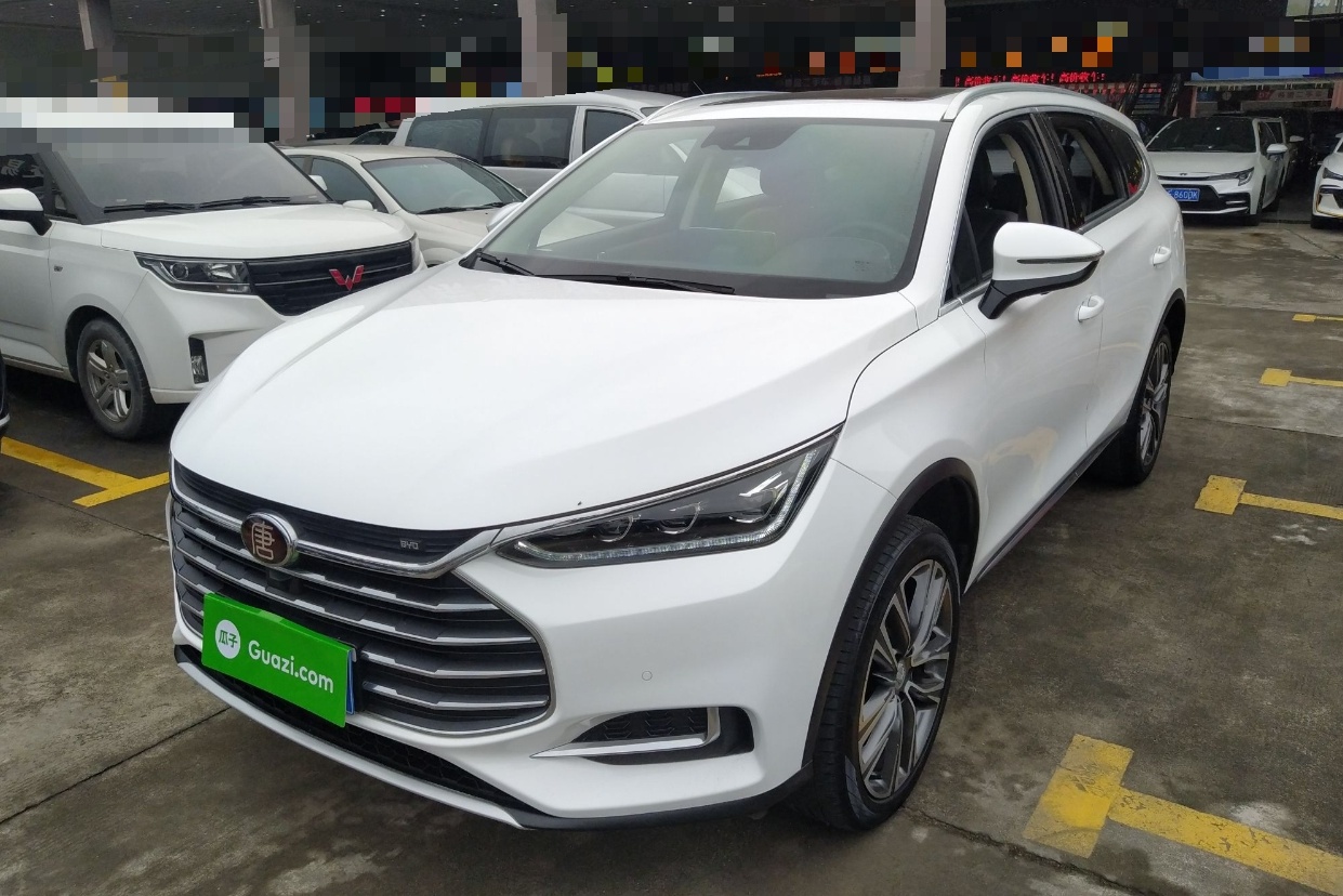 比亚迪 唐 2018款 2.0T 自动智联尊荣型 7座 国V