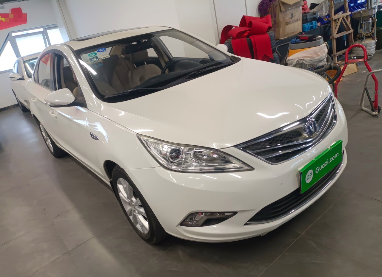 长安 逸动 2014款 1.6L 手动豪华型