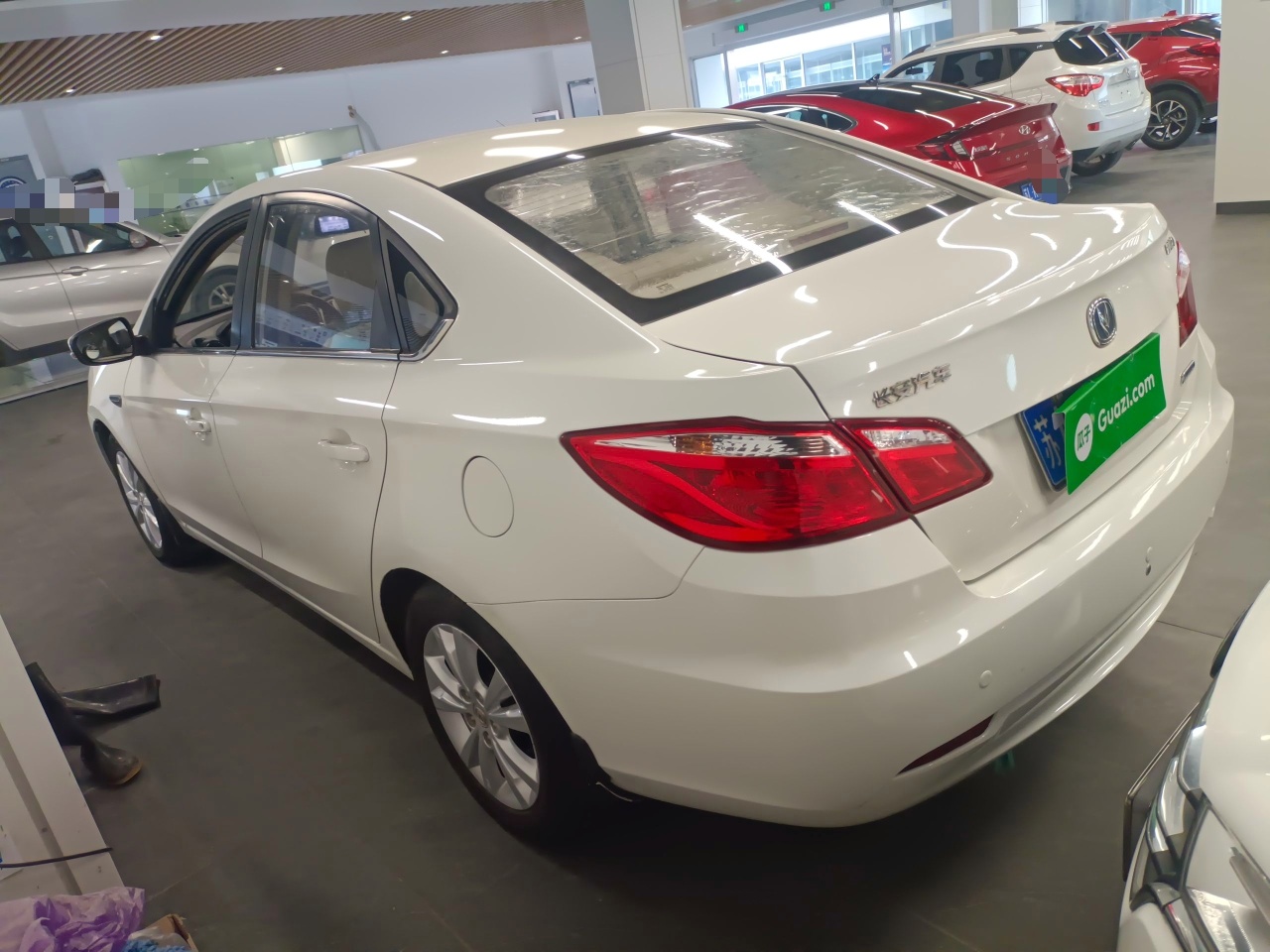 长安 逸动 2014款 1.6L 手动豪华型