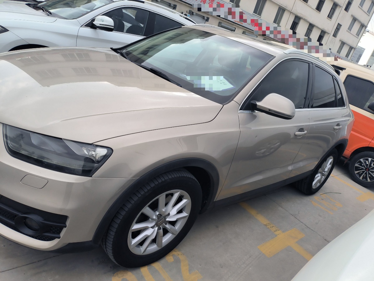 奥迪Q3 2015款 35 TFSI 进取型