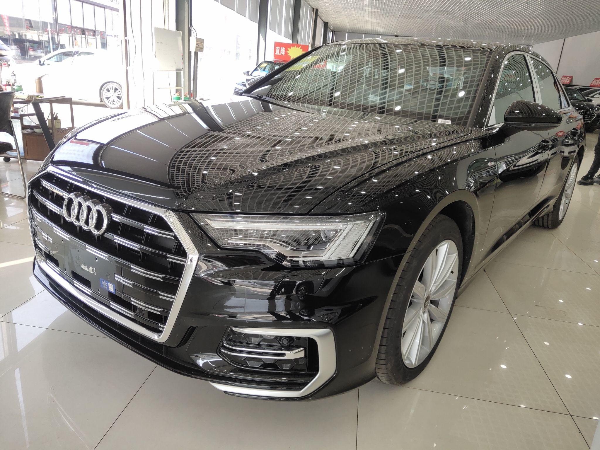 奥迪A6L 2023款 45 TFSI 臻选动感型