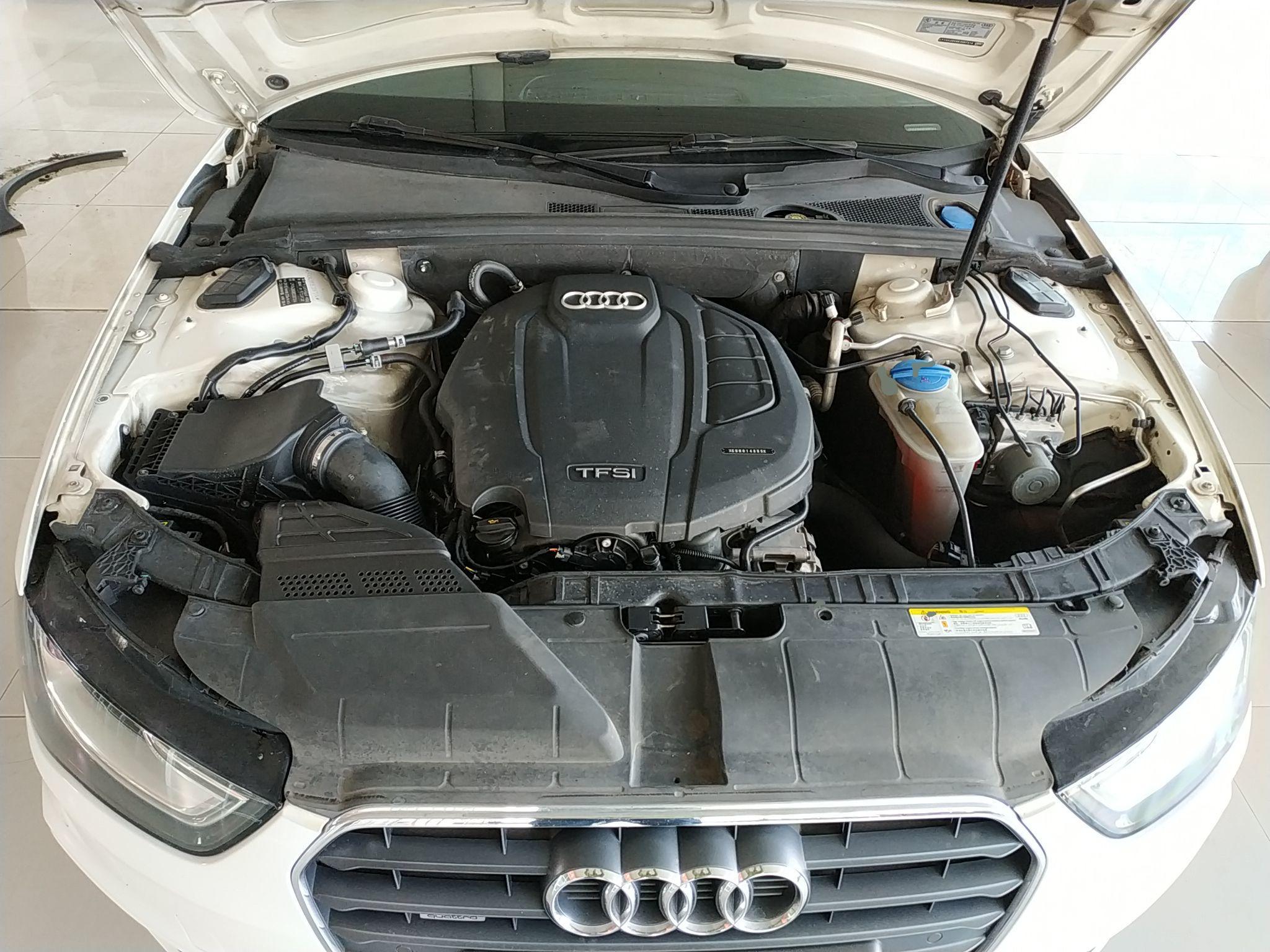 奥迪A4L 2015款 45 TFSI quattro个性运动型