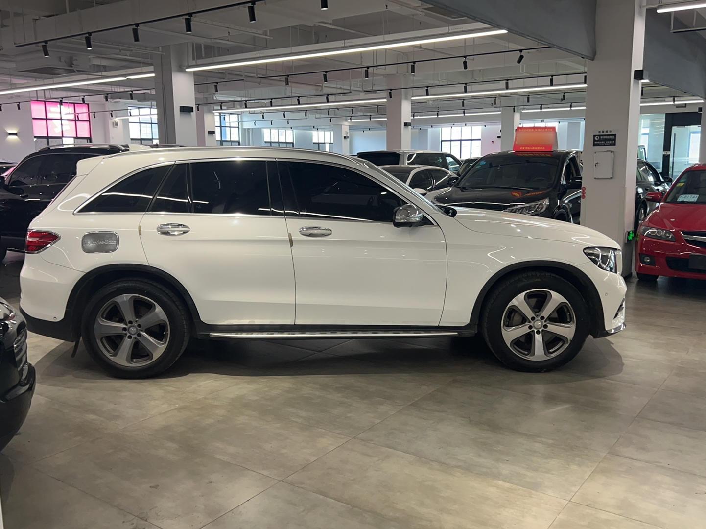 奔驰GLC级 2017款 GLC 260 4MATIC 豪华型