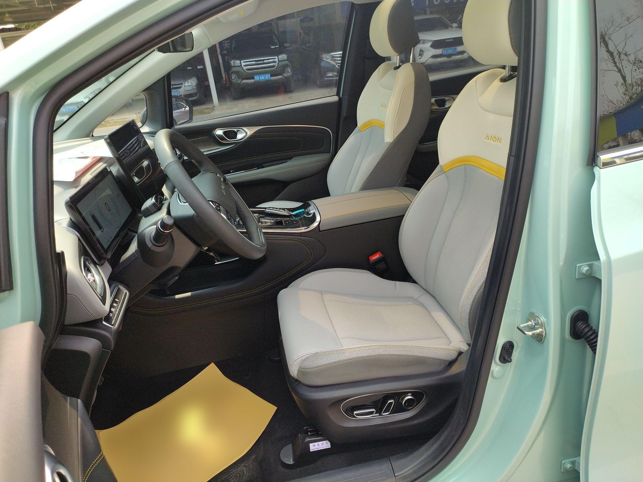 广汽埃安 Aion V(埃安V) 2021款 PLUS 80 领航智驾版