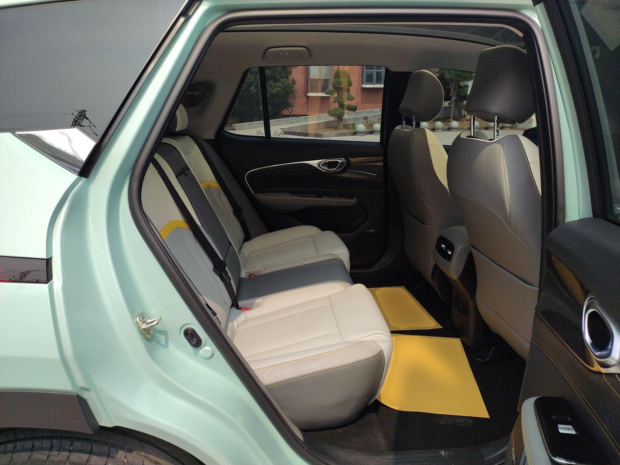 广汽埃安 Aion V(埃安V) 2021款 PLUS 80 领航智驾版