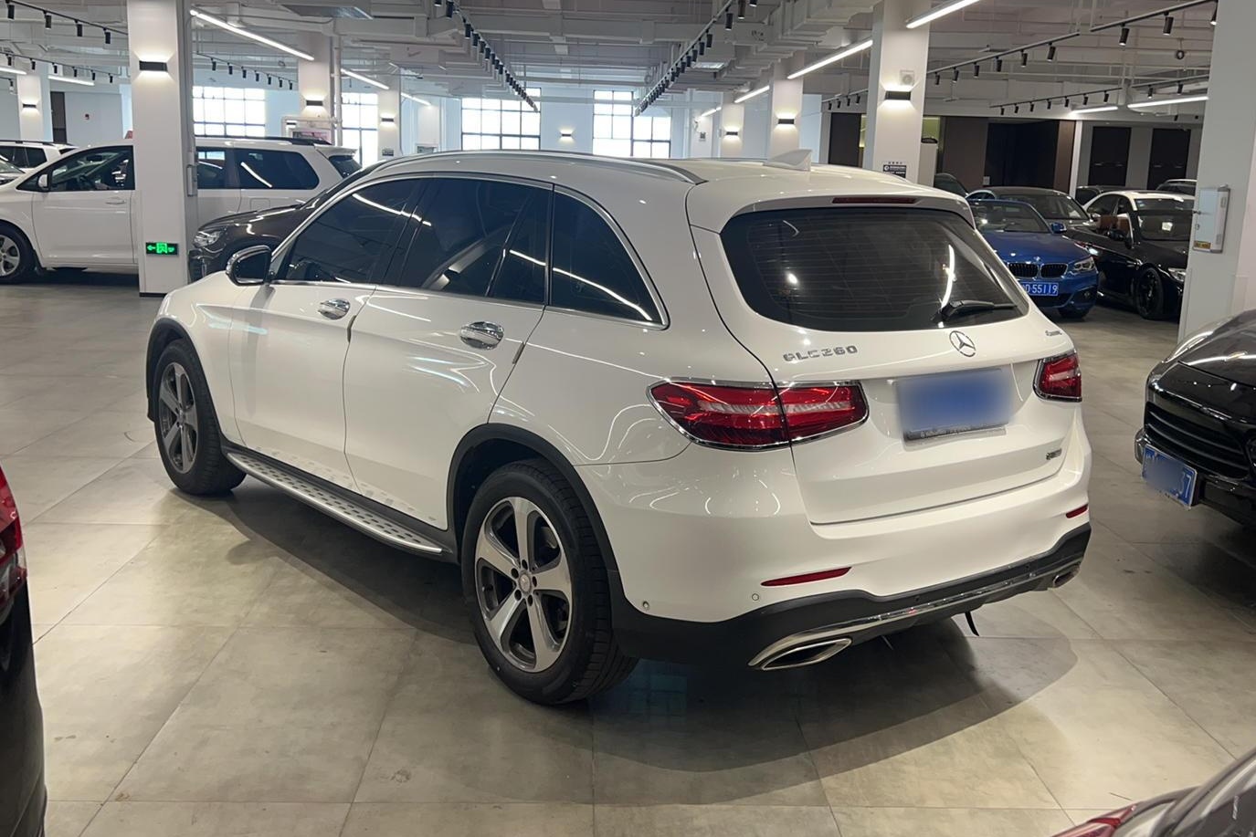 奔驰GLC级 2017款 GLC 260 4MATIC 豪华型