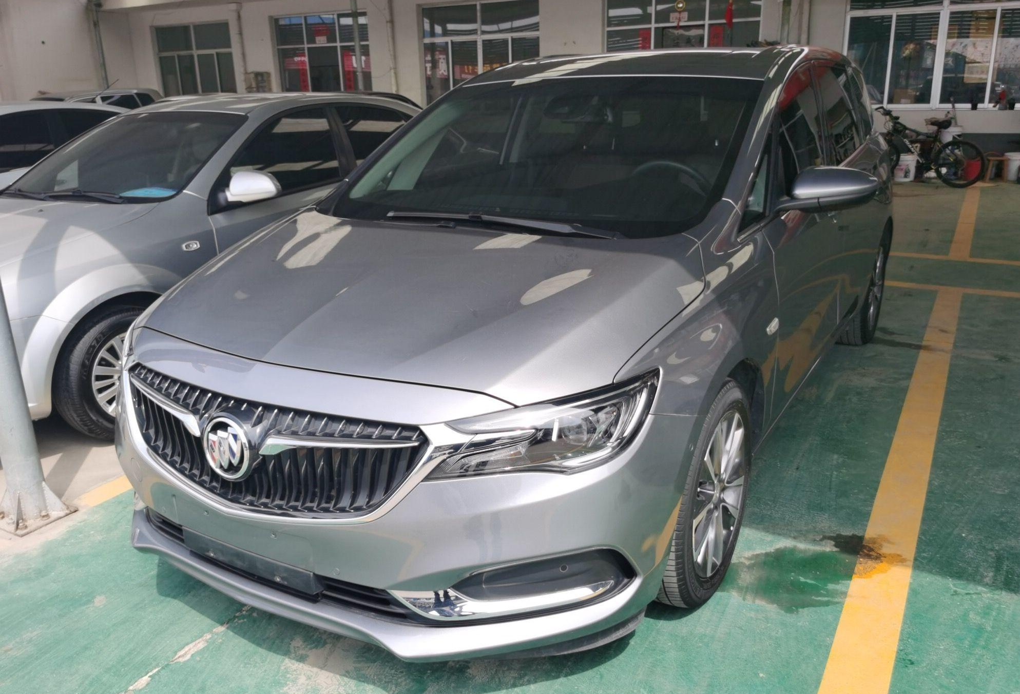 别克GL6 2019款 18T 6座互联尊贵型 国VI