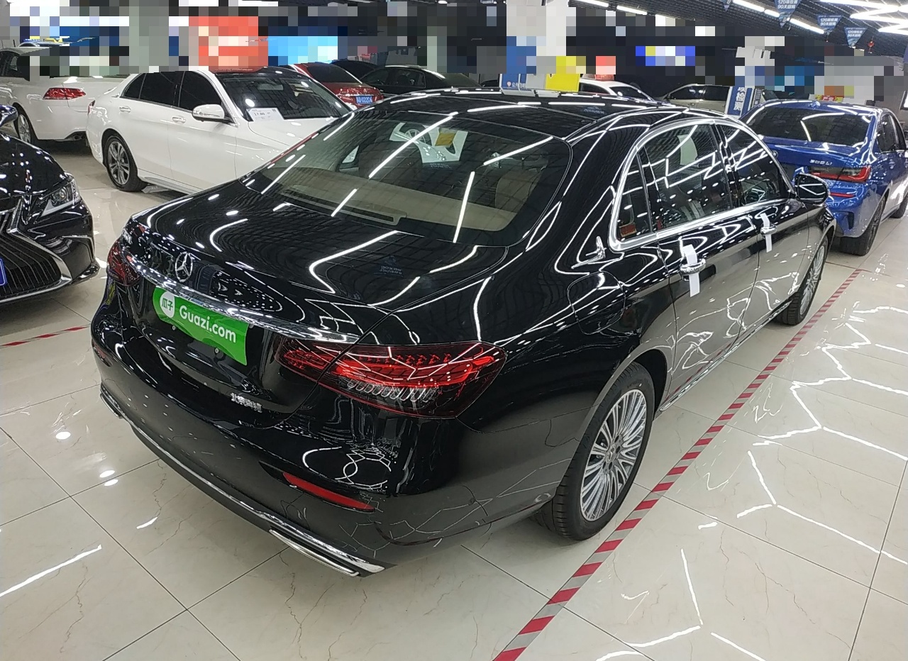 奔驰E级 2023款 E 300 L 时尚型