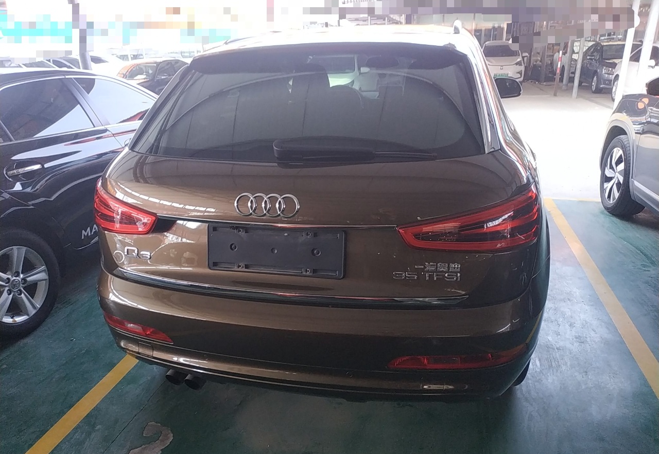 奥迪Q3 2015款 35 TFSI 舒适型