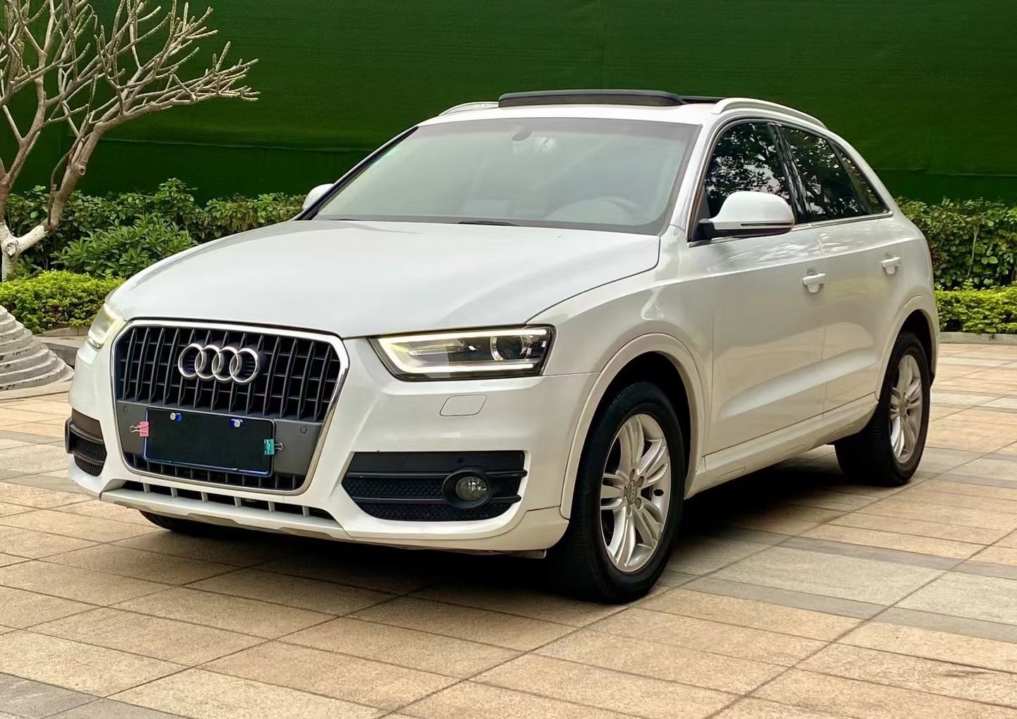 奥迪Q3 2015款 35 TFSI 舒适型