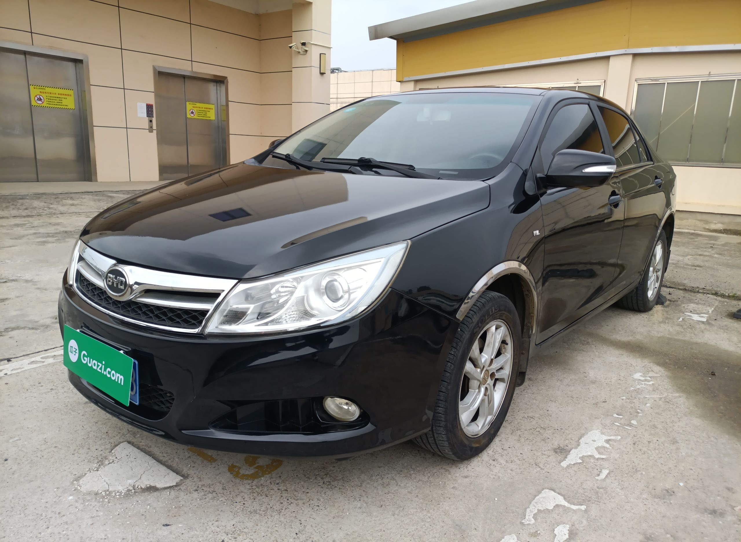 比亚迪 速锐 2014款 1.5L 手动豪华型