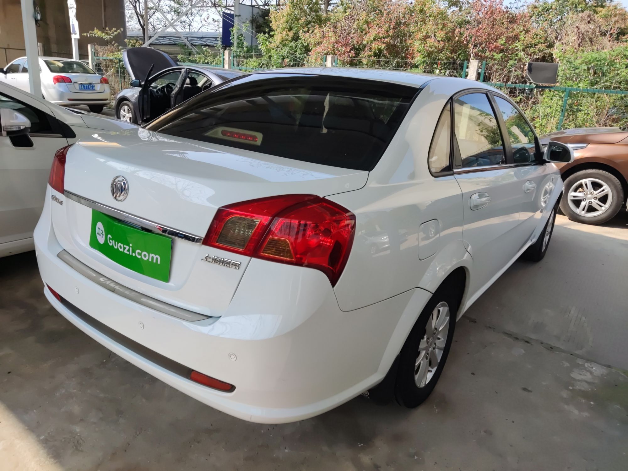 别克 凯越 2013款 1.5L 自动经典型