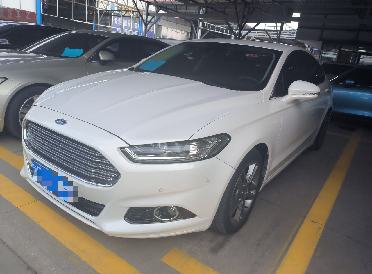 福特 蒙迪欧 2013款 2.0L GTDi240豪华运动型