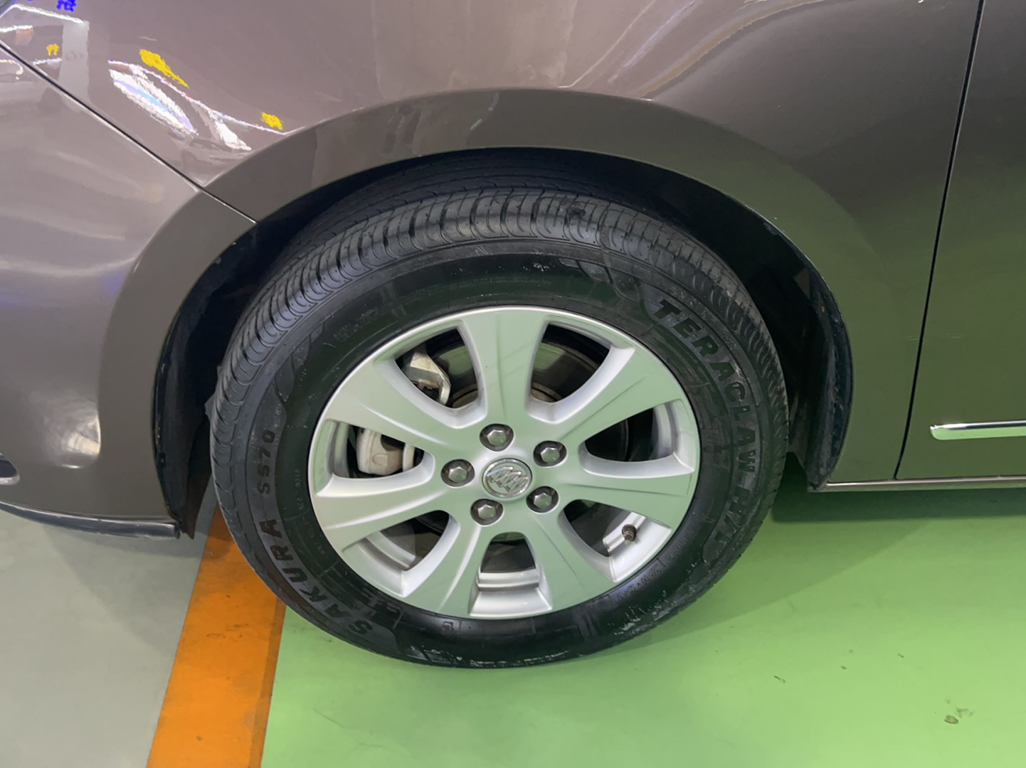 别克GL8 2014款 3.0L GT豪华商务豪雅版