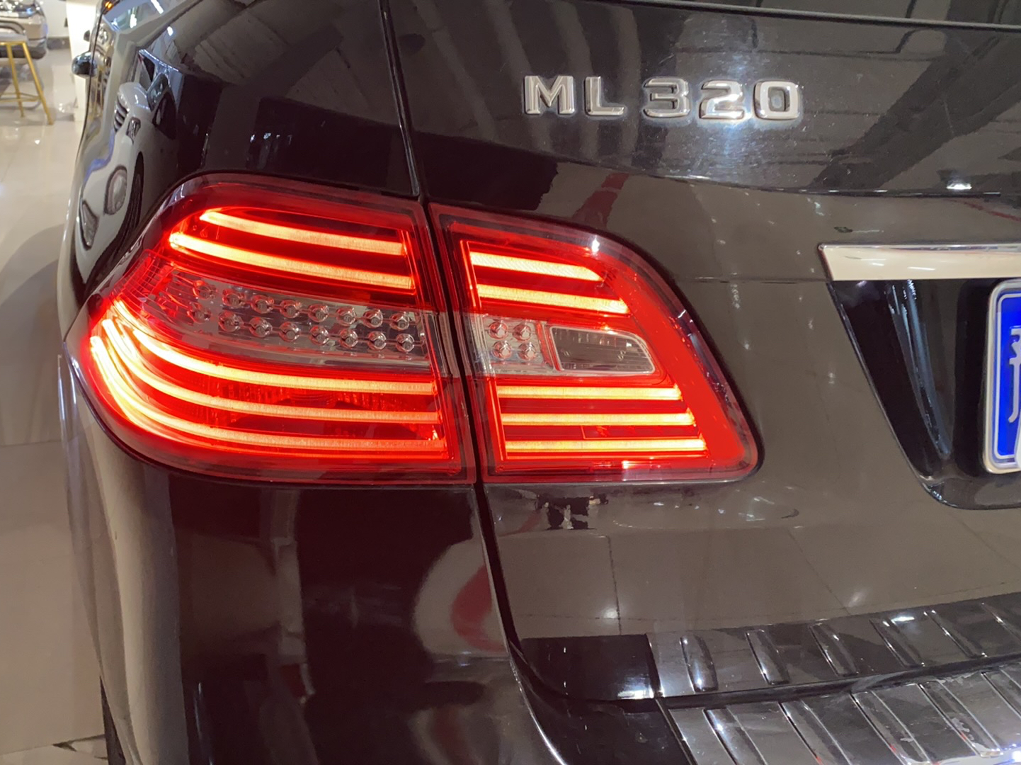 奔驰M级 2015款 ML 320 4MATIC(进口)