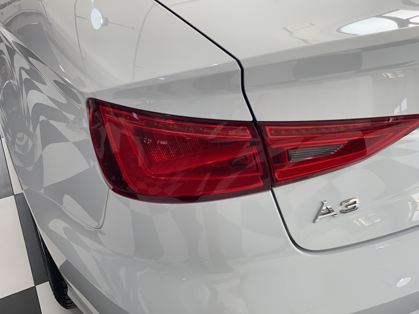 奥迪A3 2015款 Limousine 35 TFSI 百万纪念智领型