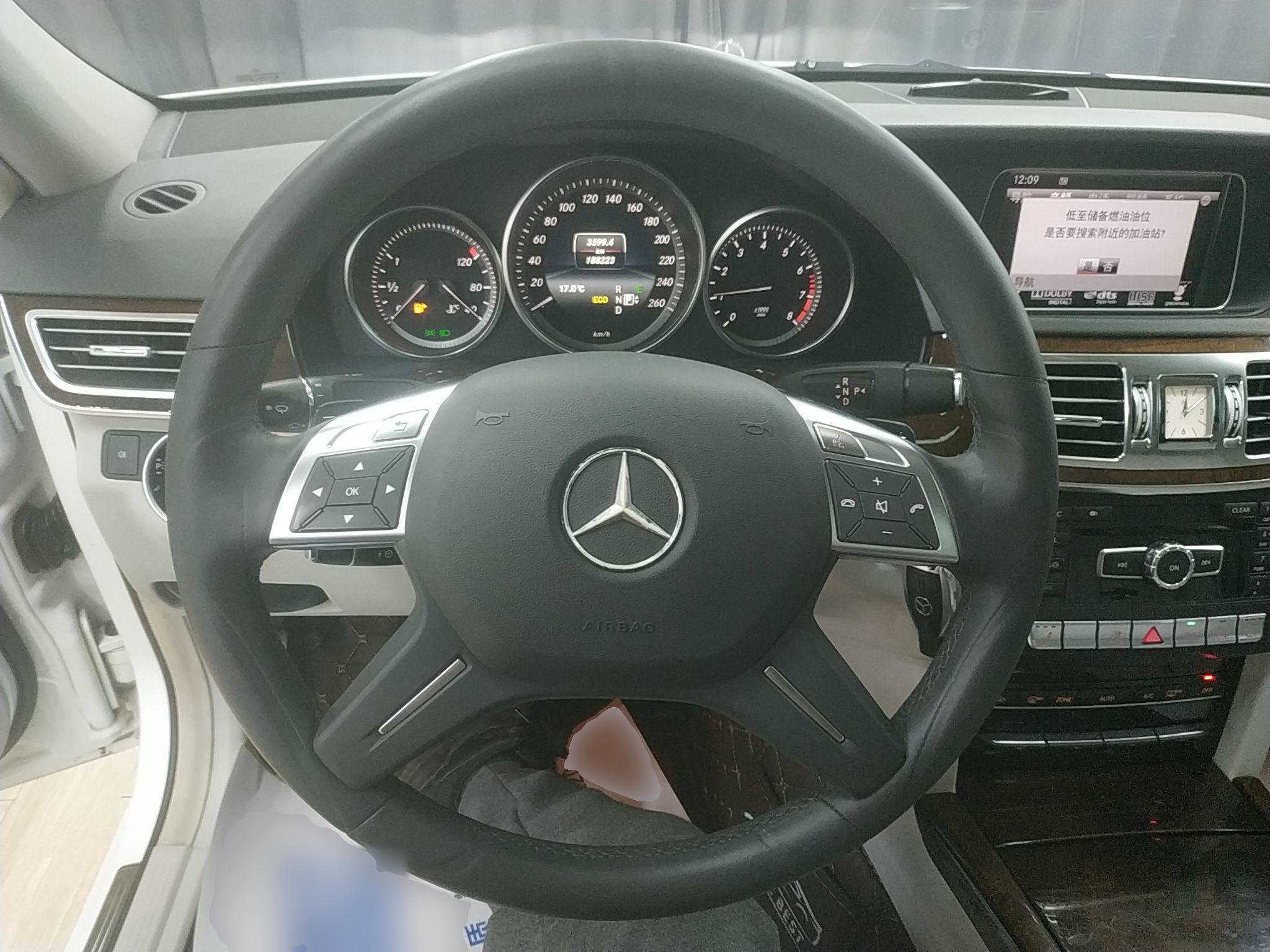 奔驰E级 2014款 E 260 L 豪华型