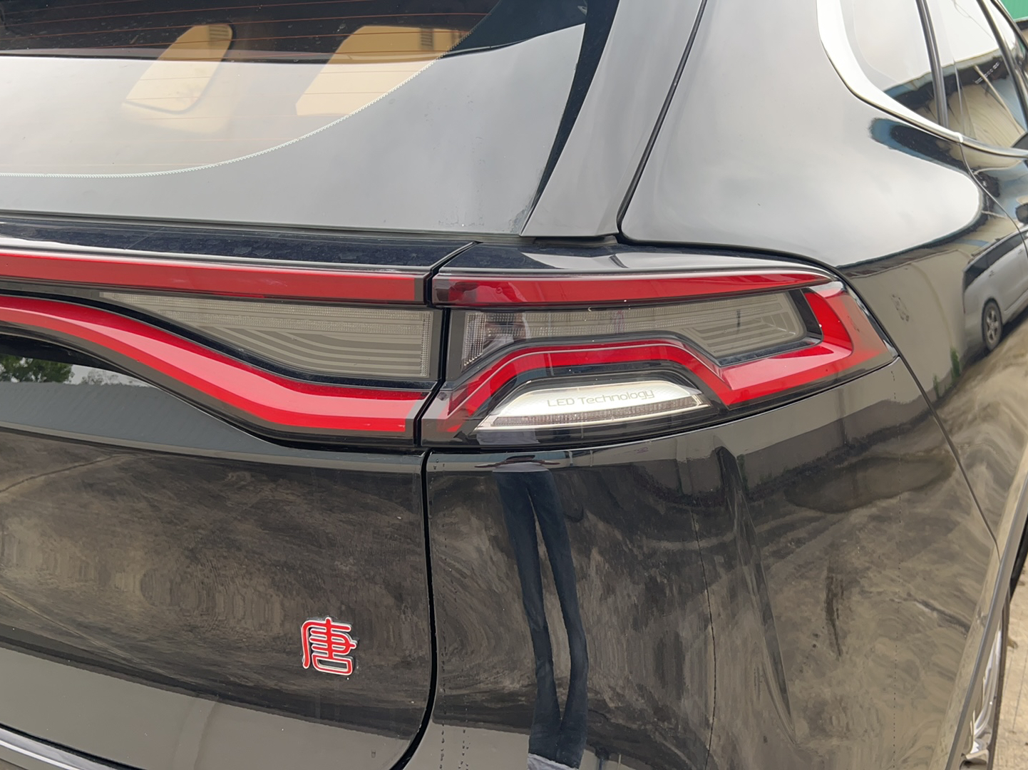 比亚迪 唐 2018款 2.0T 自动智联尊荣型 7座 国V