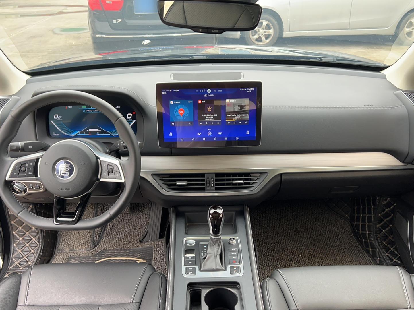 比亚迪 唐 2018款 2.0T 自动智联尊荣型 7座 国V