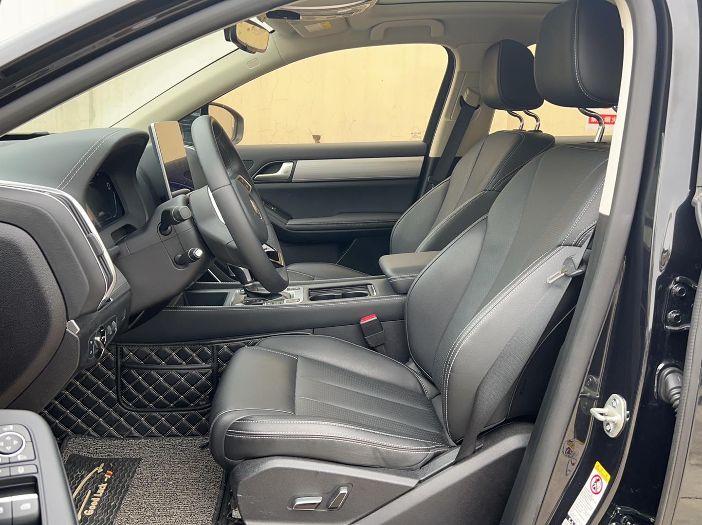 比亚迪 唐 2018款 2.0T 自动智联尊荣型 7座 国V