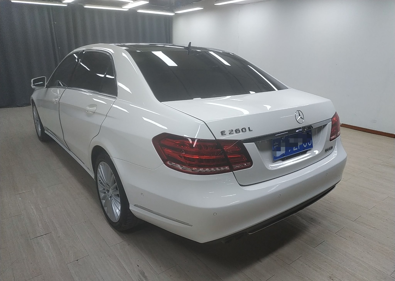 奔驰E级 2014款 E 260 L 豪华型