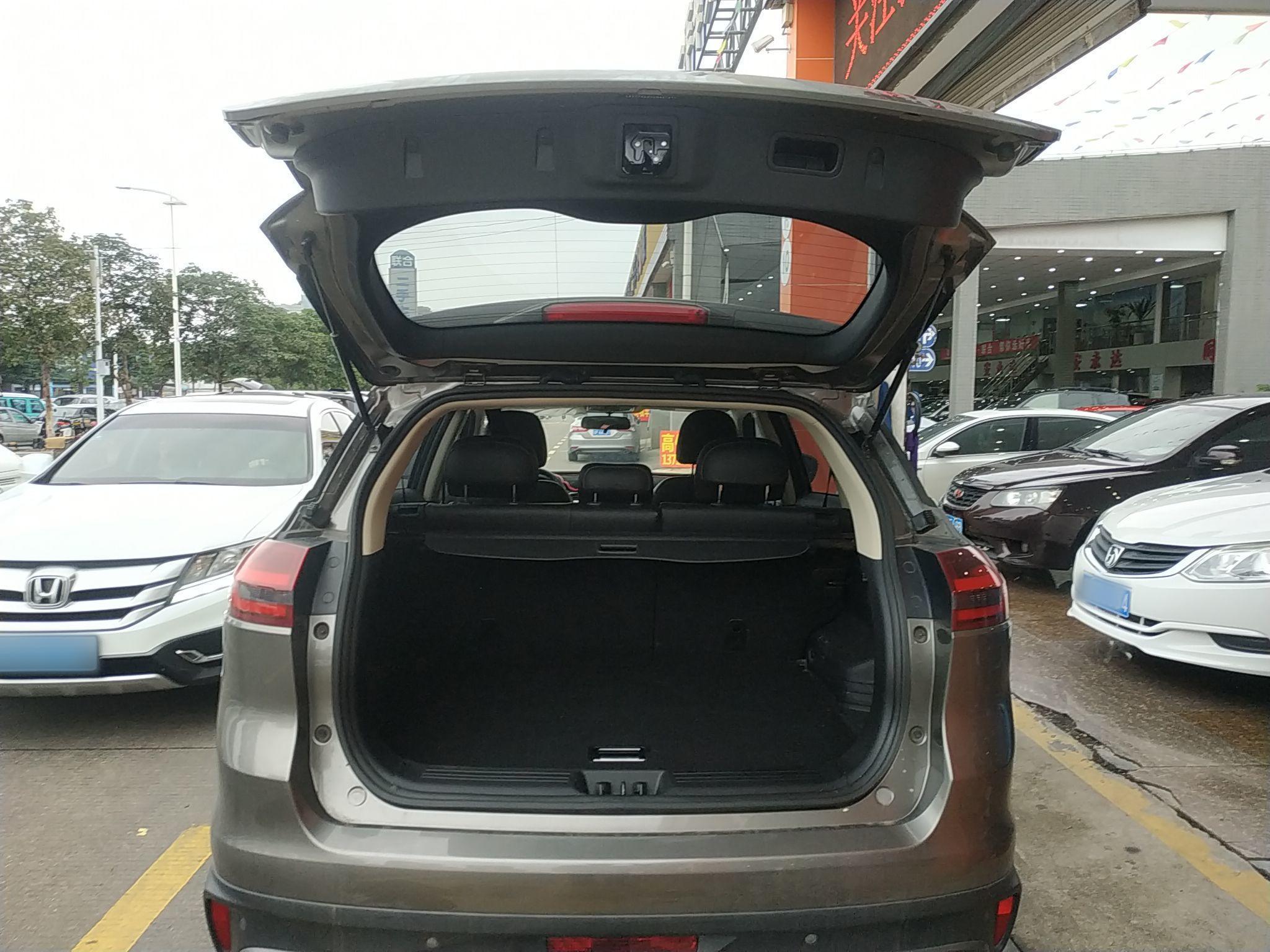 吉利汽车 博越 2018款 1.8TD 自动两驱智联型4G互联版