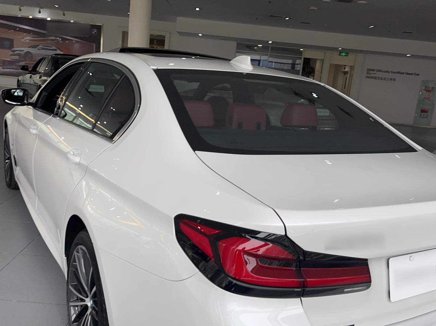 宝马5系 2022款 改款 530Li xDrive M运动套装