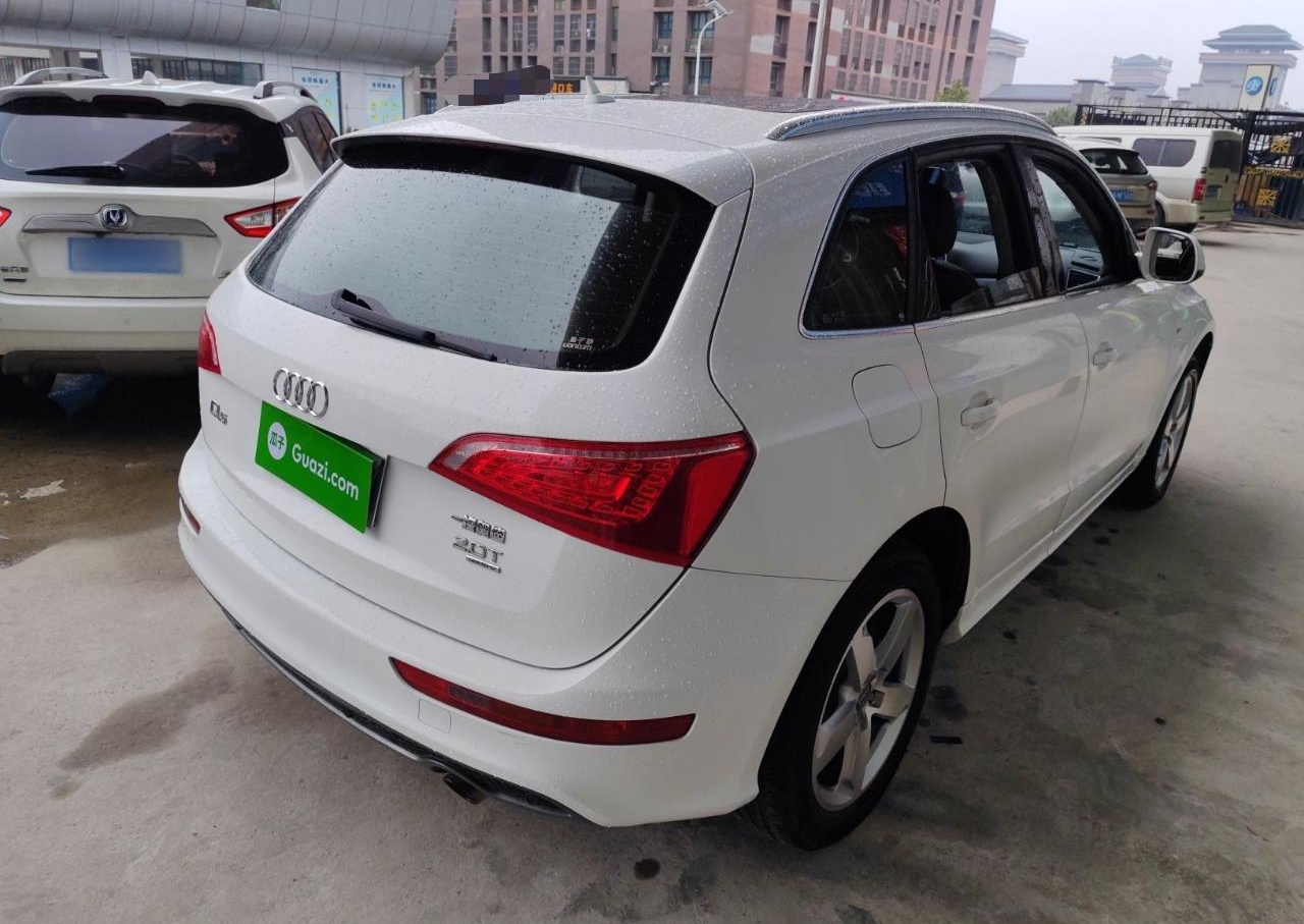 奥迪Q5 2012款 2.0TFSI 动感型