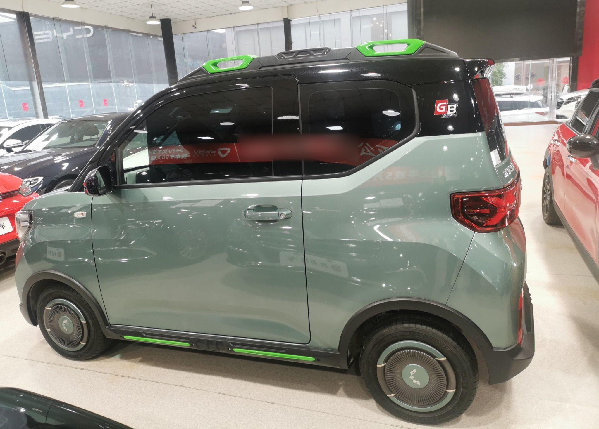 五菱汽车 宏光MINI EV 2022款 GAMEBOY 300km 玩咖款