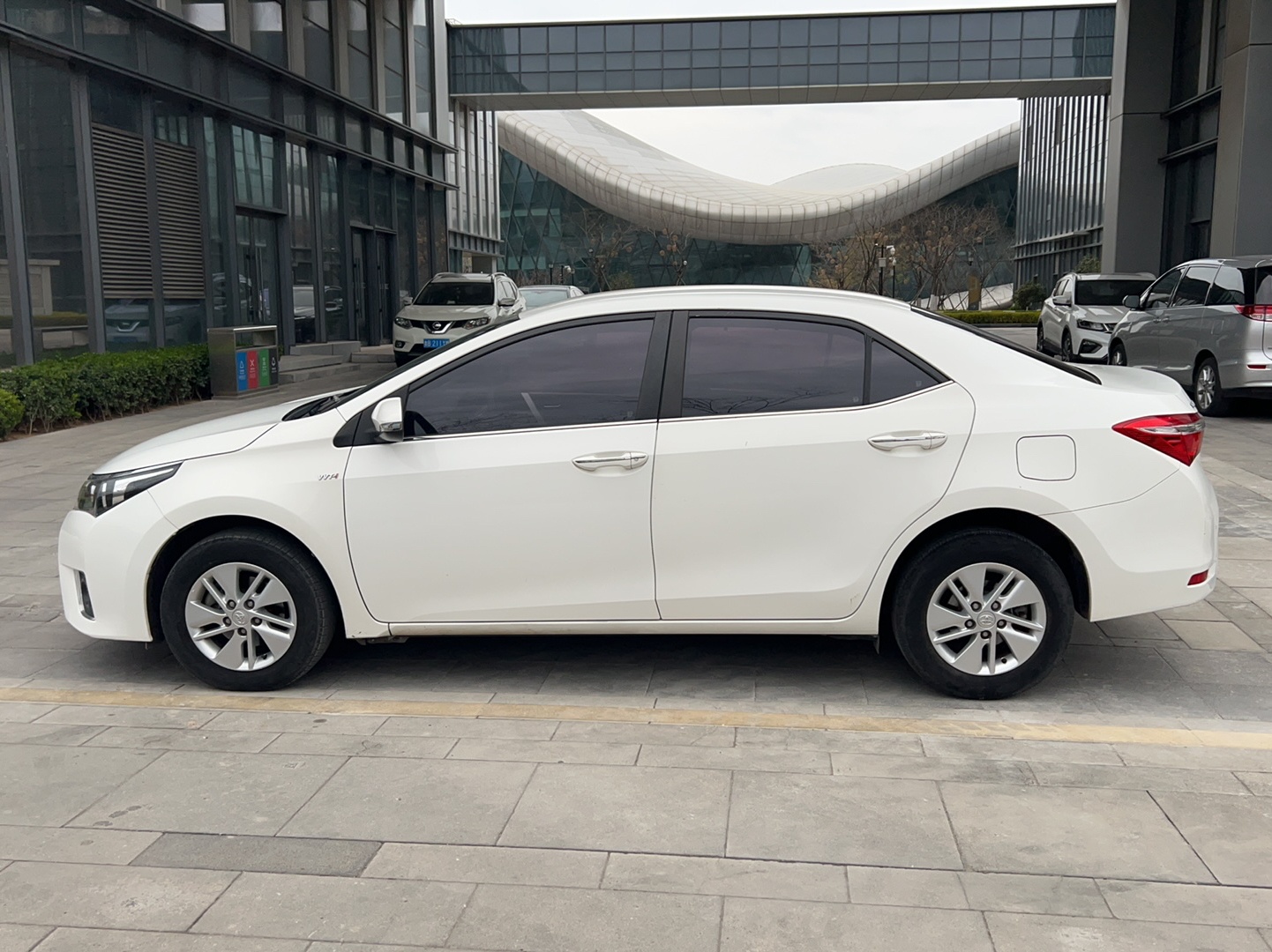 丰田 卡罗拉 2017款 1.6L CVT GL