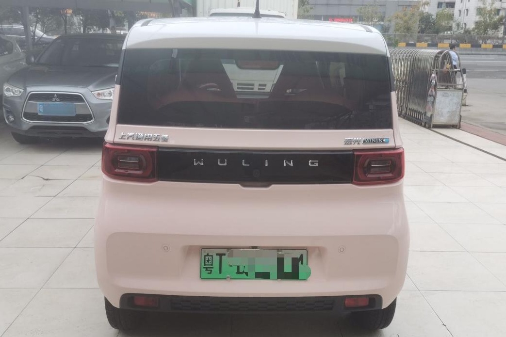 五菱汽车 宏光MINI EV 2021款 马卡龙臻享款 磷酸铁锂