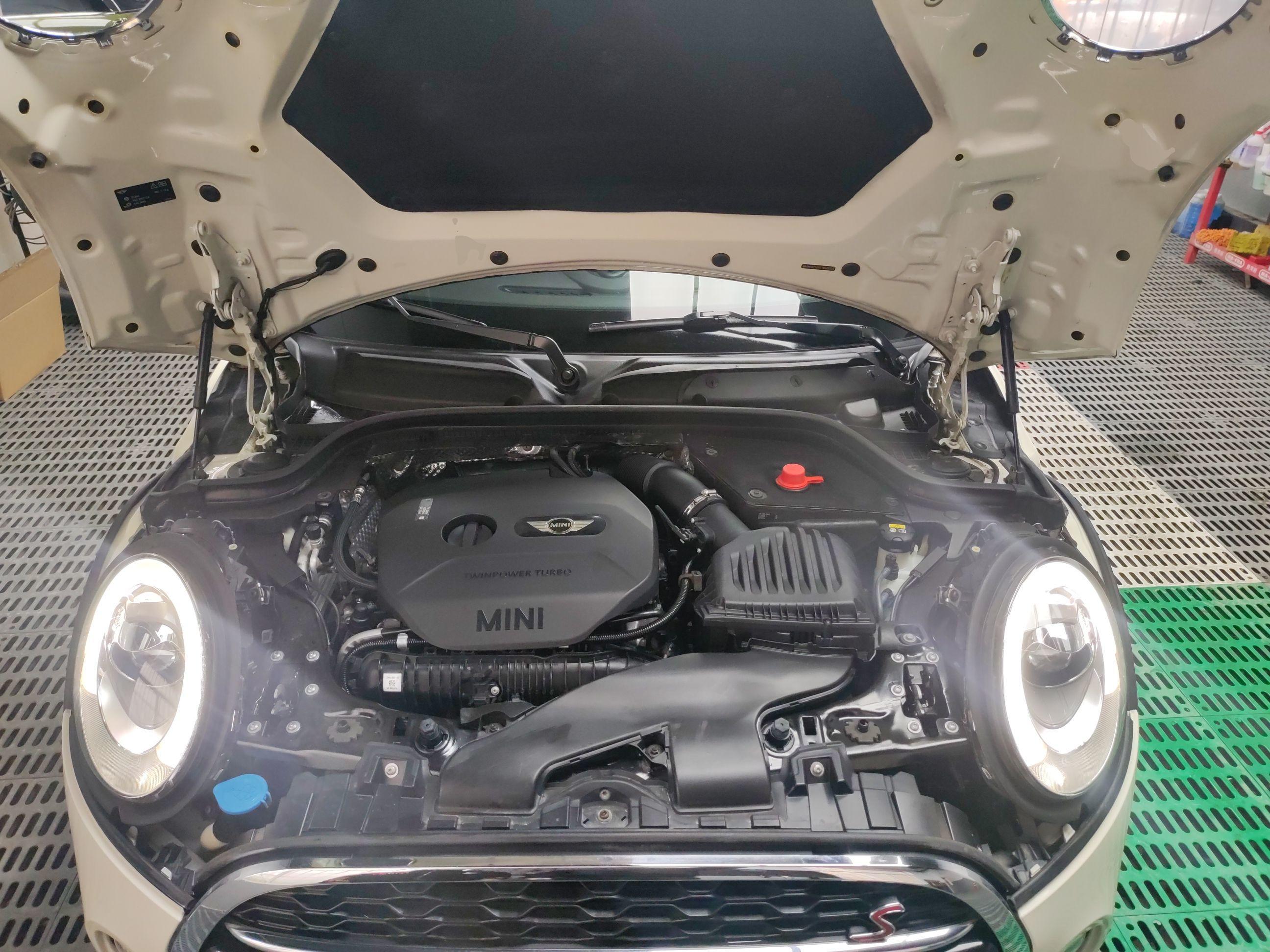 MINI 2015款 2.0T COOPER S 五门版