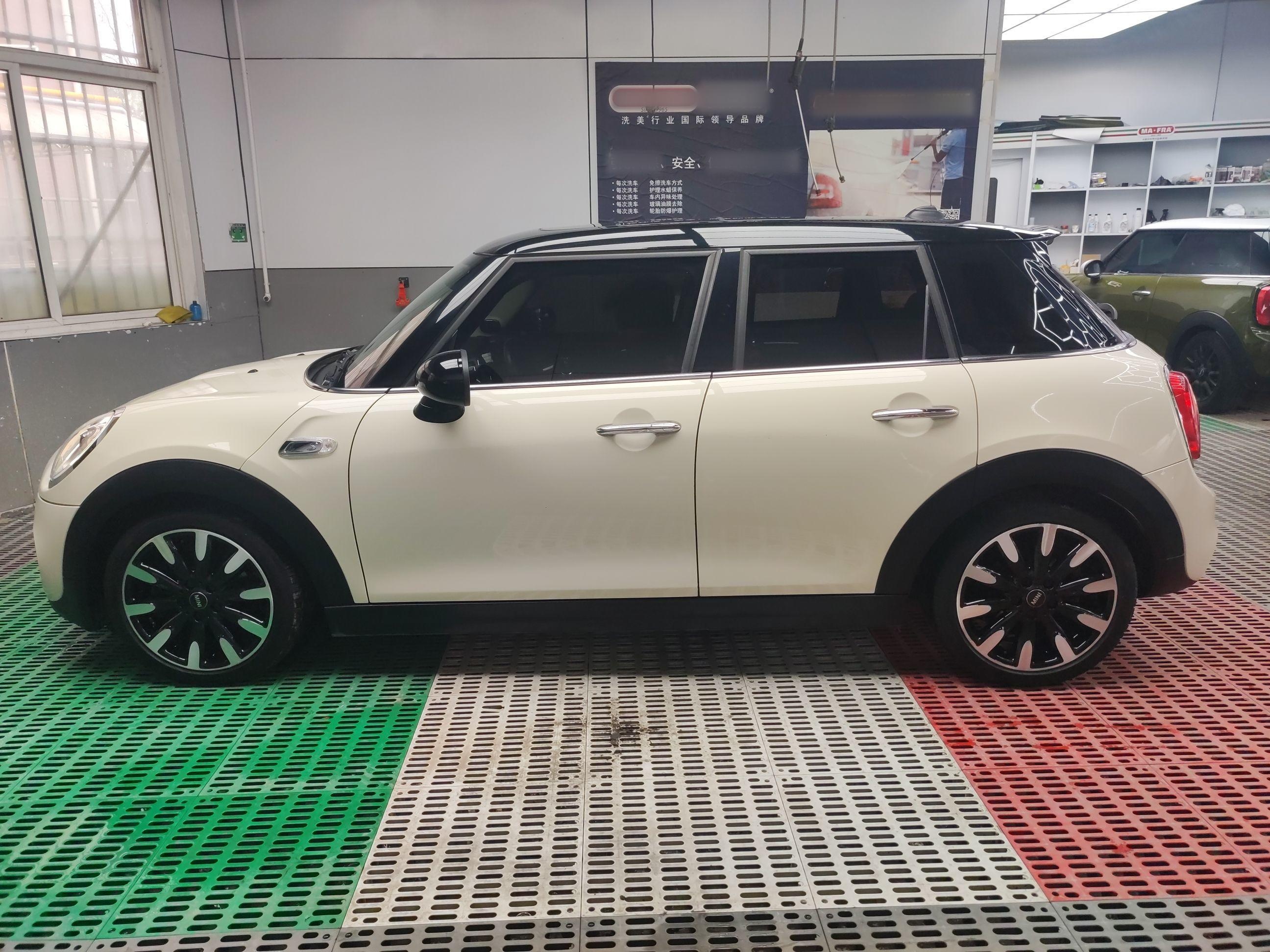 MINI 2015款 2.0T COOPER S 五门版