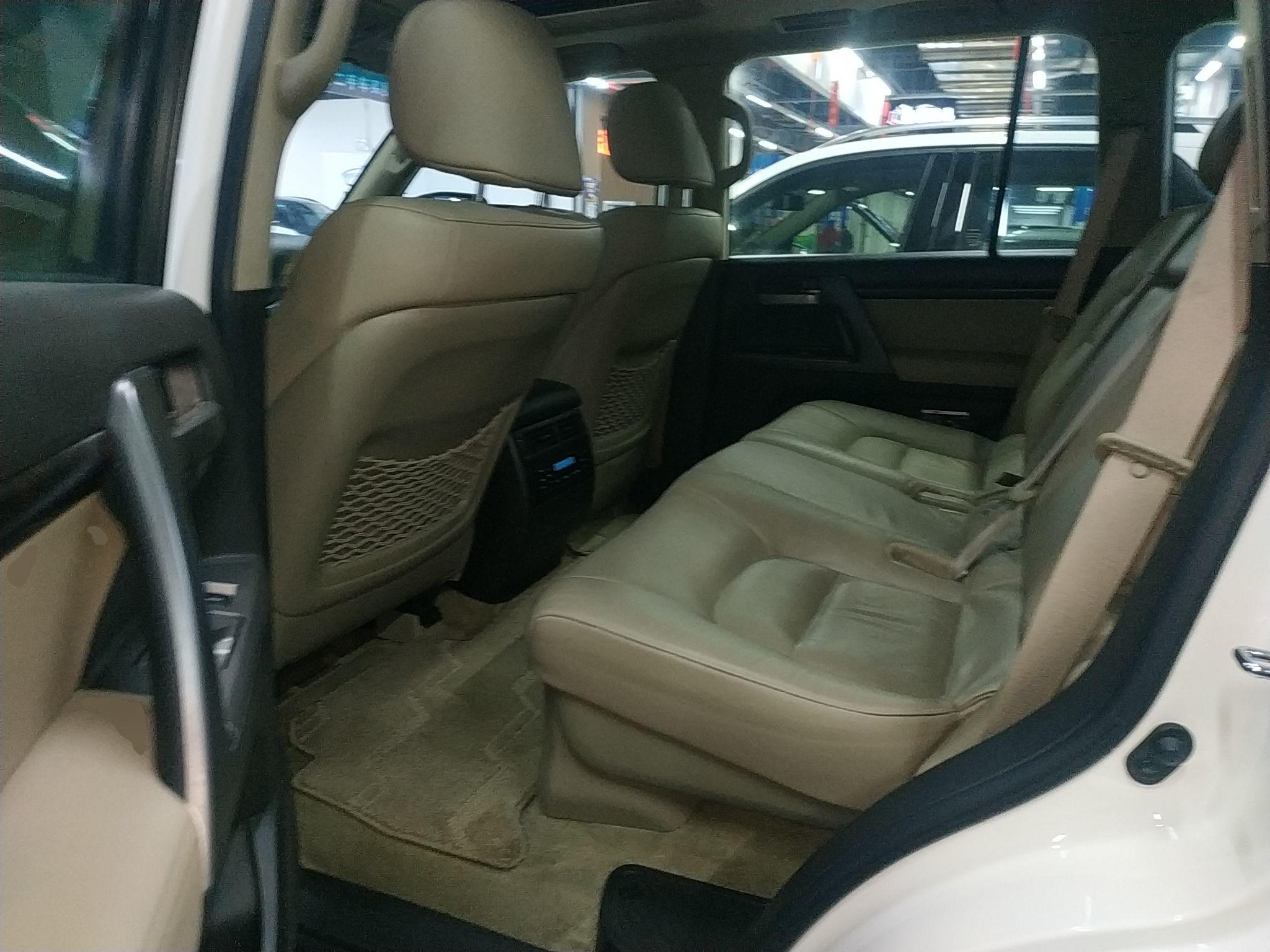 丰田 兰德酷路泽 2010款 4.0L 自动VX