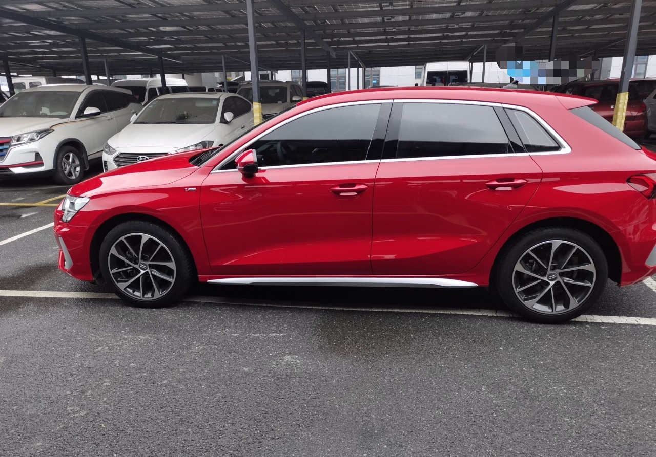 奥迪A3 2021款 Sportback 35 TFSI 进取运动型