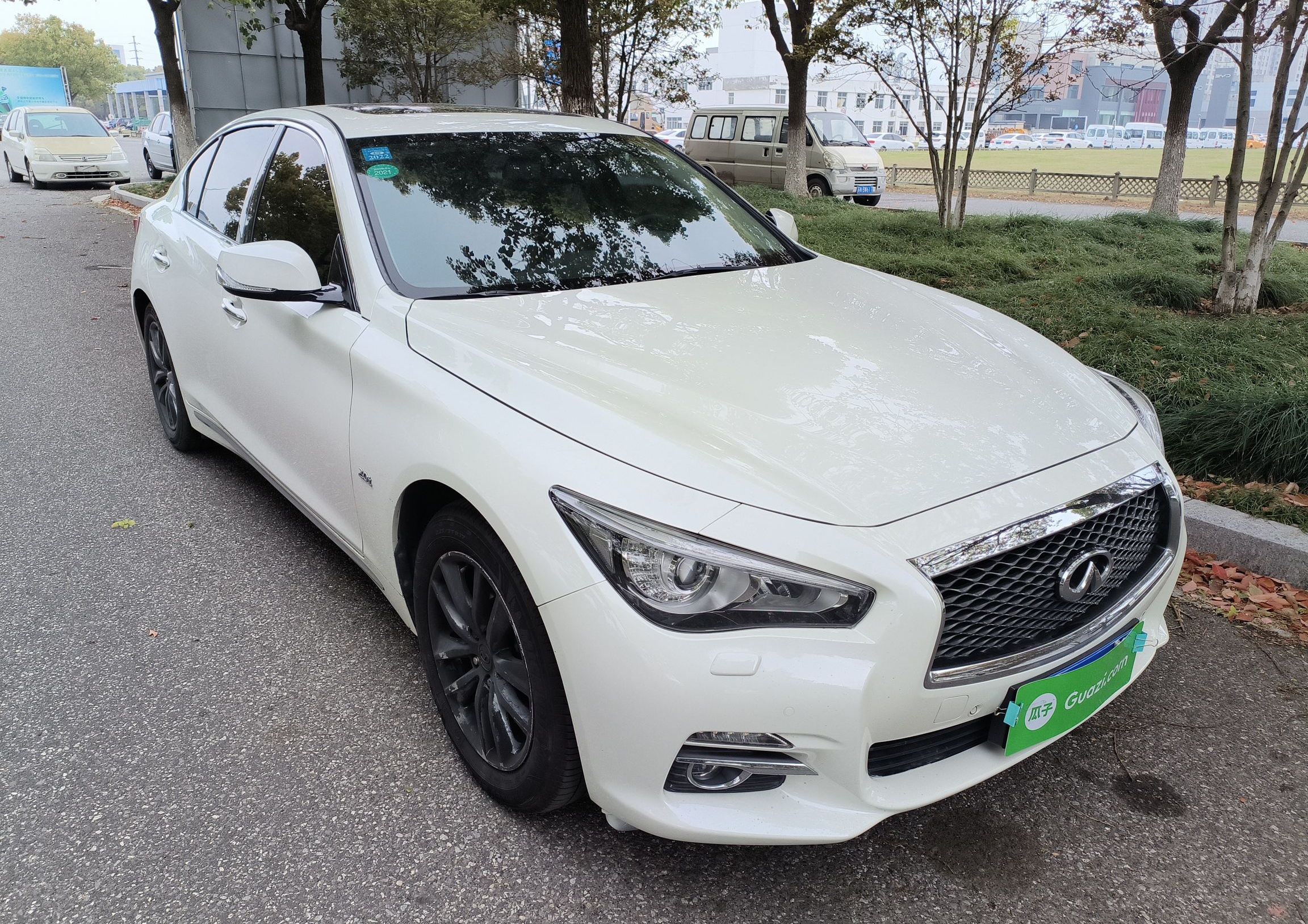 英菲尼迪Q50L 2015款 2.0T 悦享版