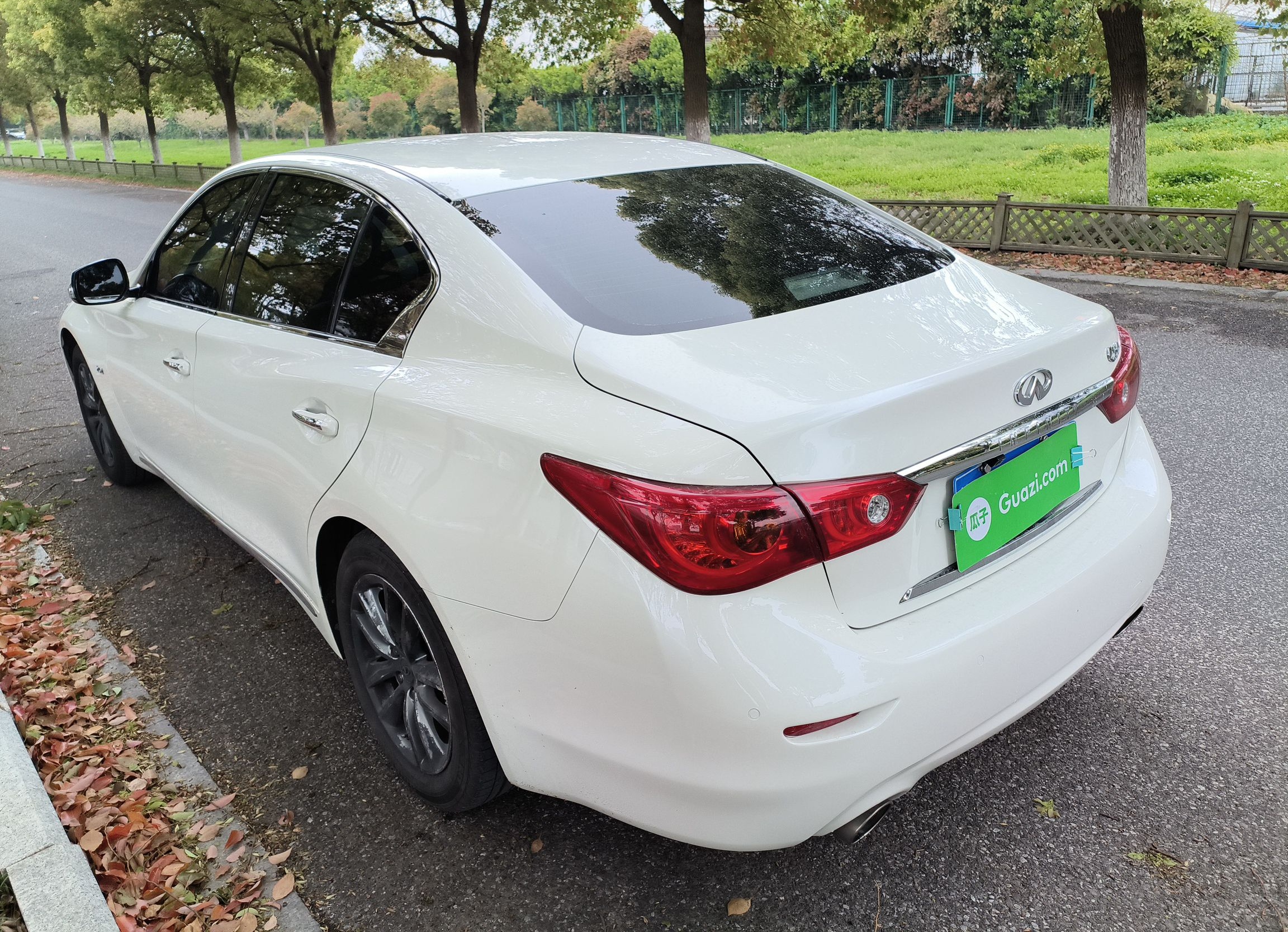 英菲尼迪Q50L 2015款 2.0T 悦享版