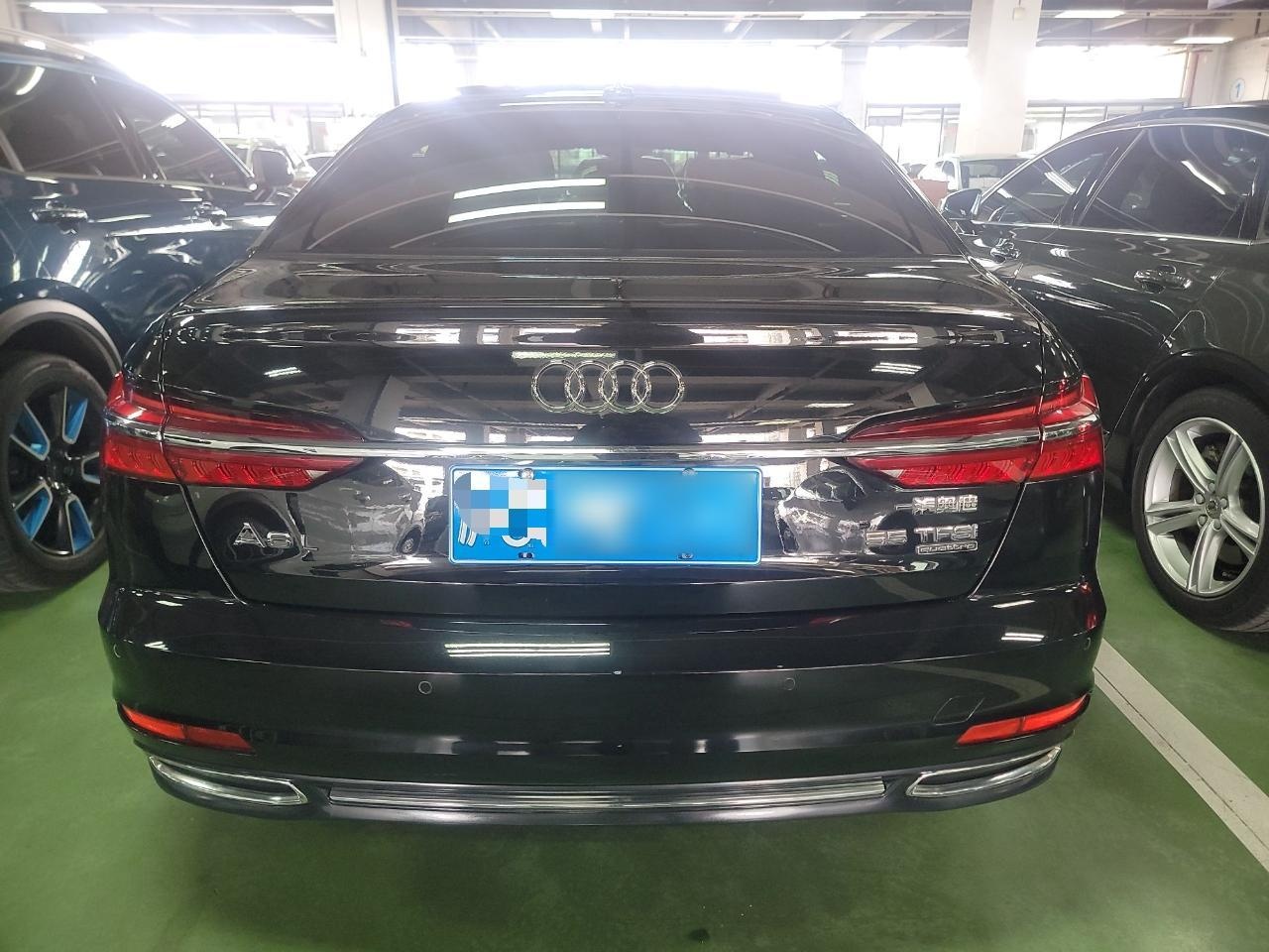 奥迪A6L 2019款 55 TFSI quattro 尊享致雅型