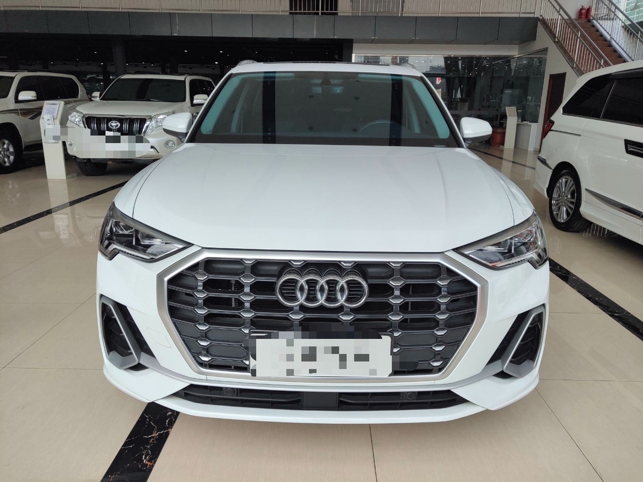 奥迪Q3 2022款 35 TFSI 时尚动感型