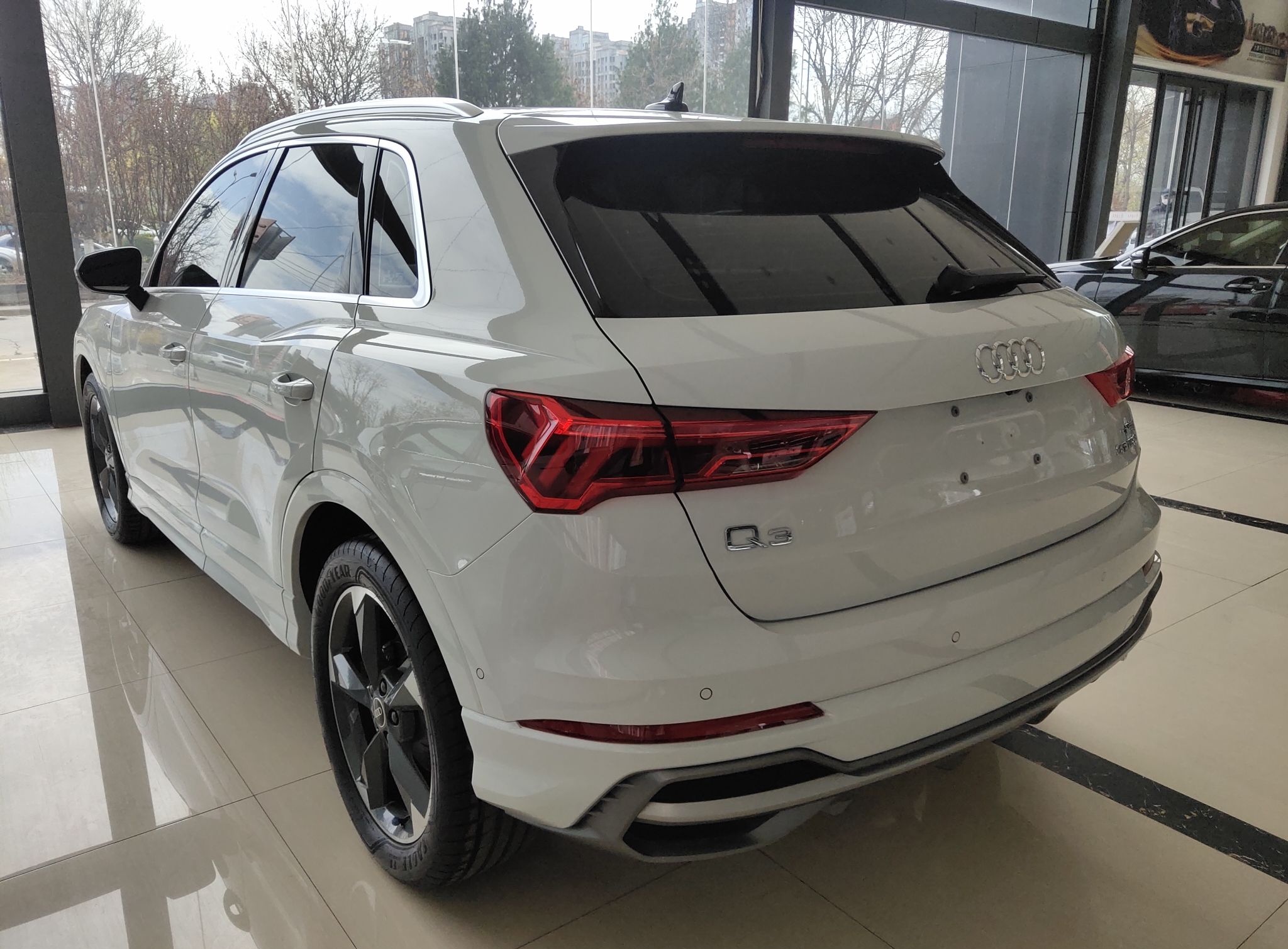 奥迪Q3 2022款 35 TFSI 时尚动感型