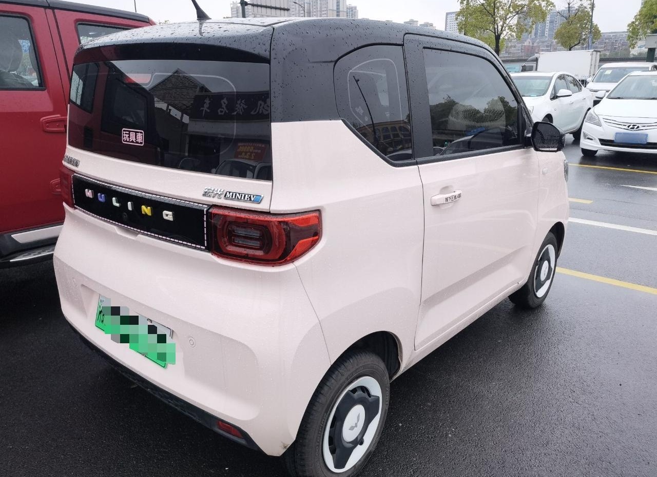 五菱汽车 宏光MINI EV 2021款 马卡龙臻享款 磷酸铁锂