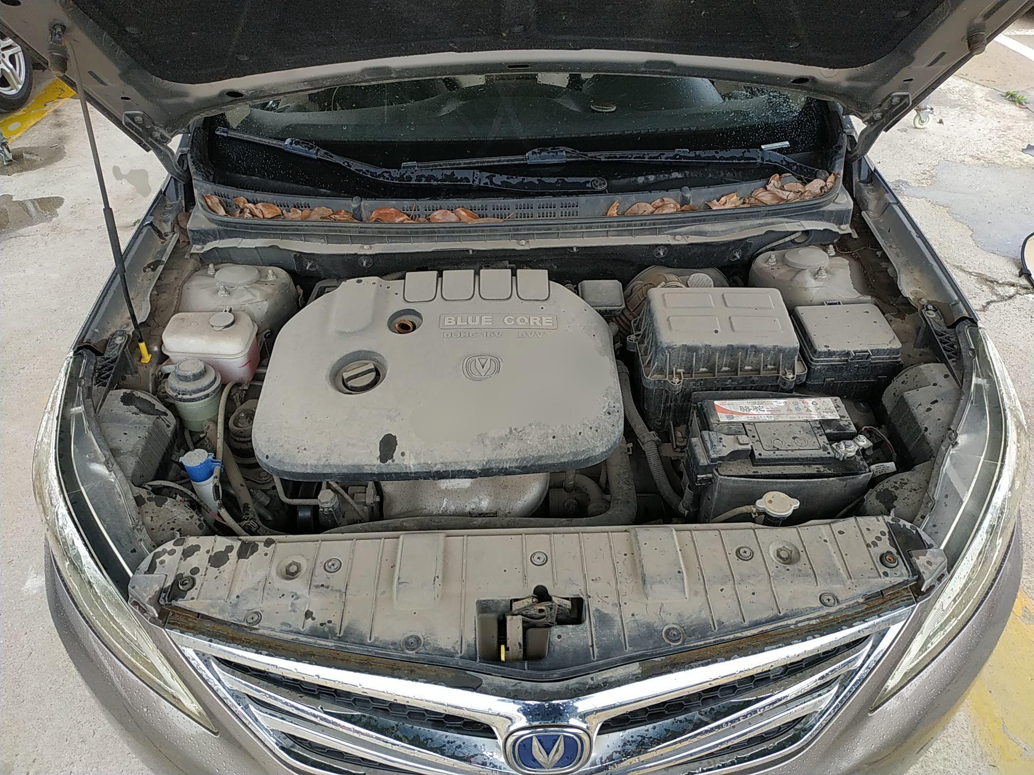 长安 逸动 2014款 1.6L 手动豪华型